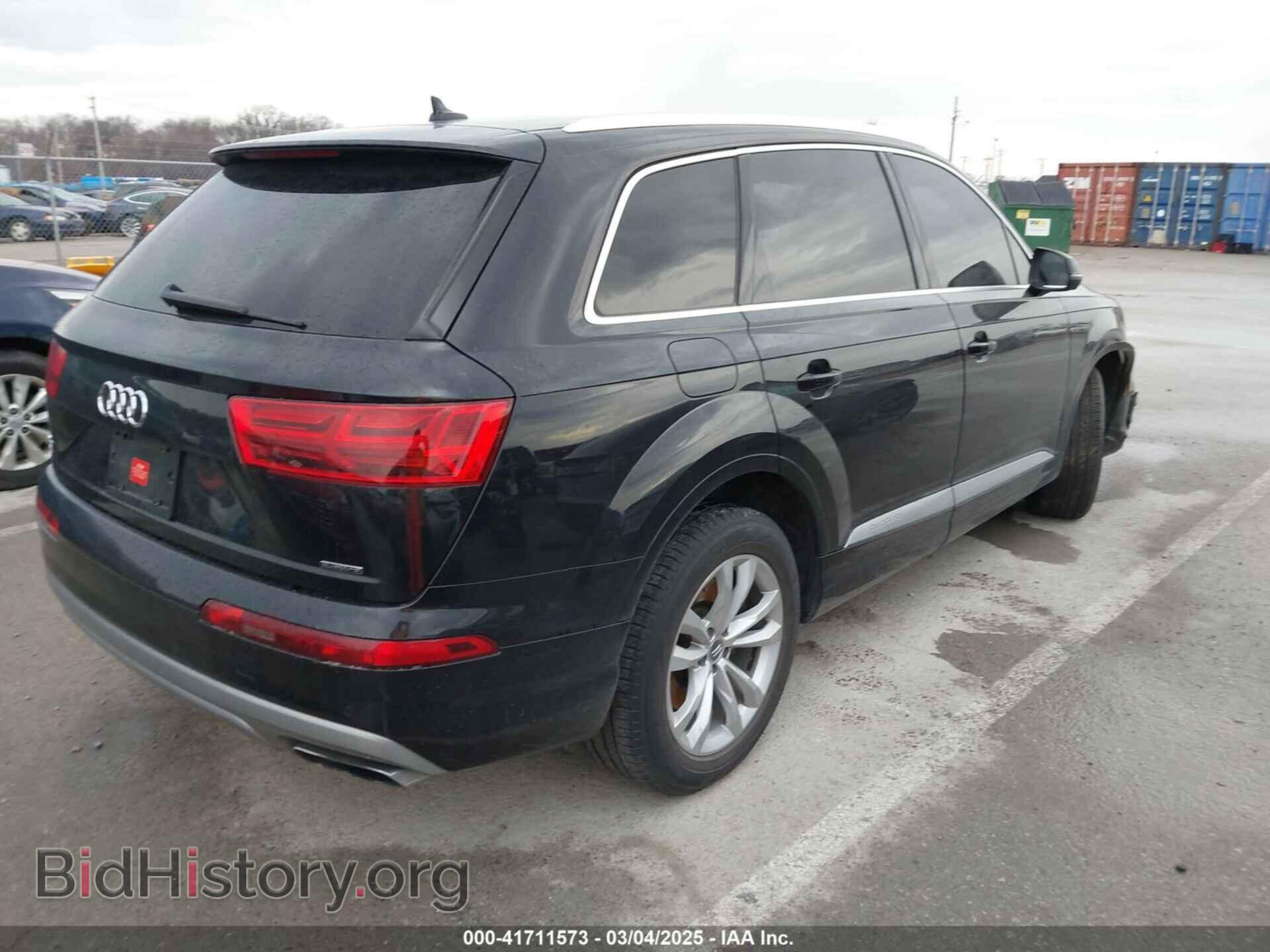 2017 AUDI Q7 - VIN: WA1AHAF7XHD045596 - Фото 4