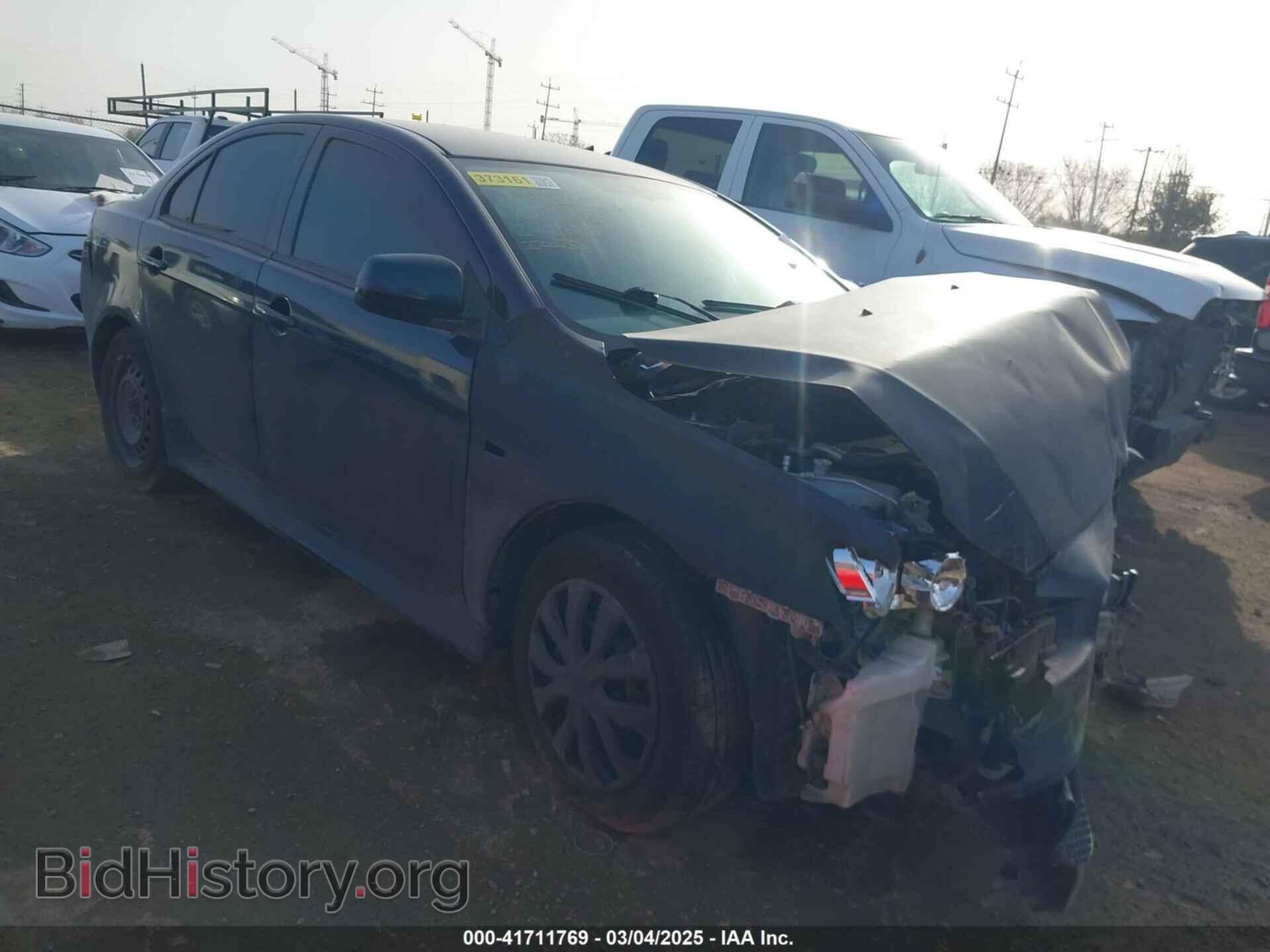 Photo JA32U2FU1EU002003 - MITSUBISHI LANCER 2014