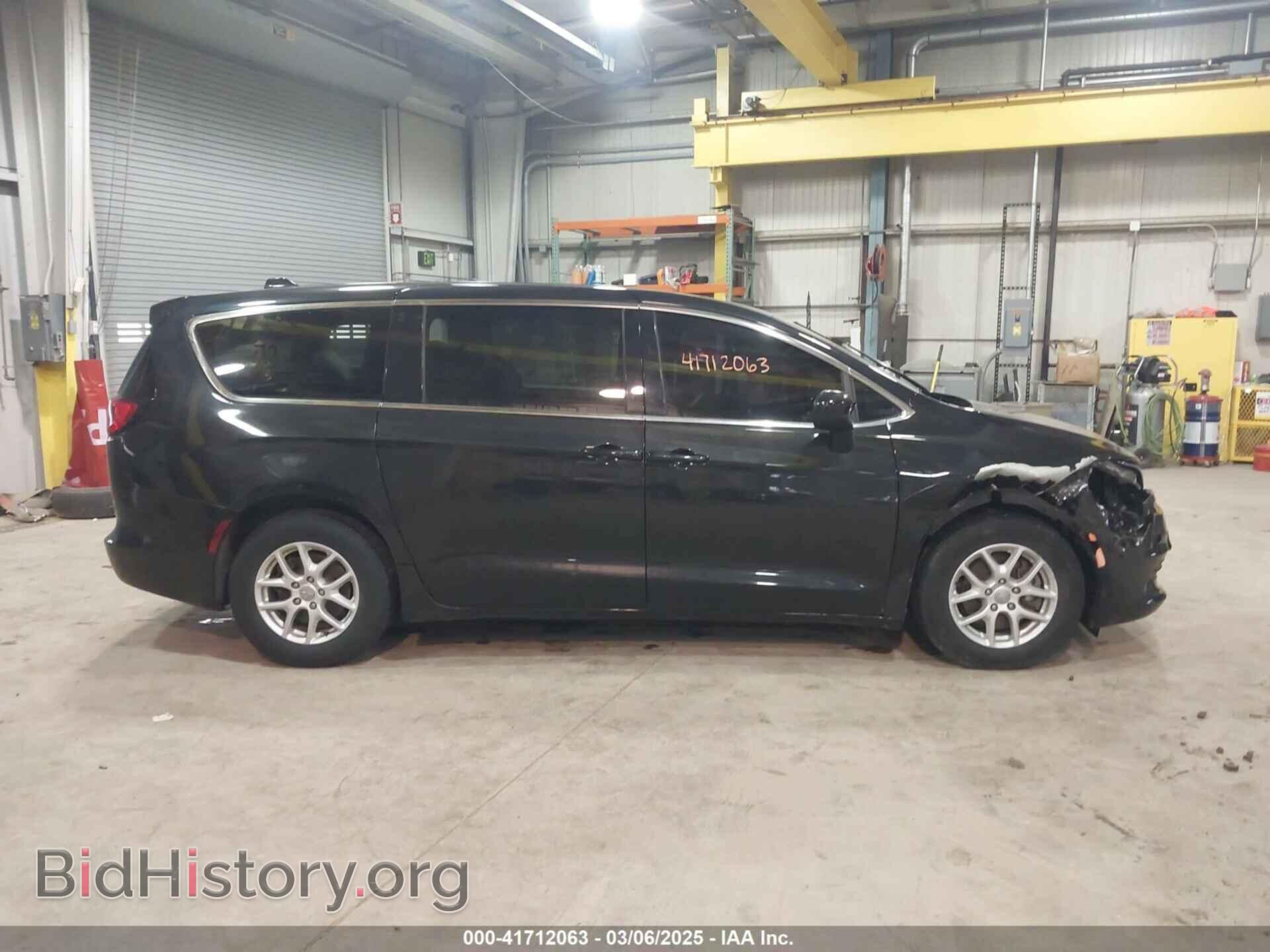 2017 CHRYSLER PACIFICA - VIN: 2C4RC1DG2HR702379 - Photo 13