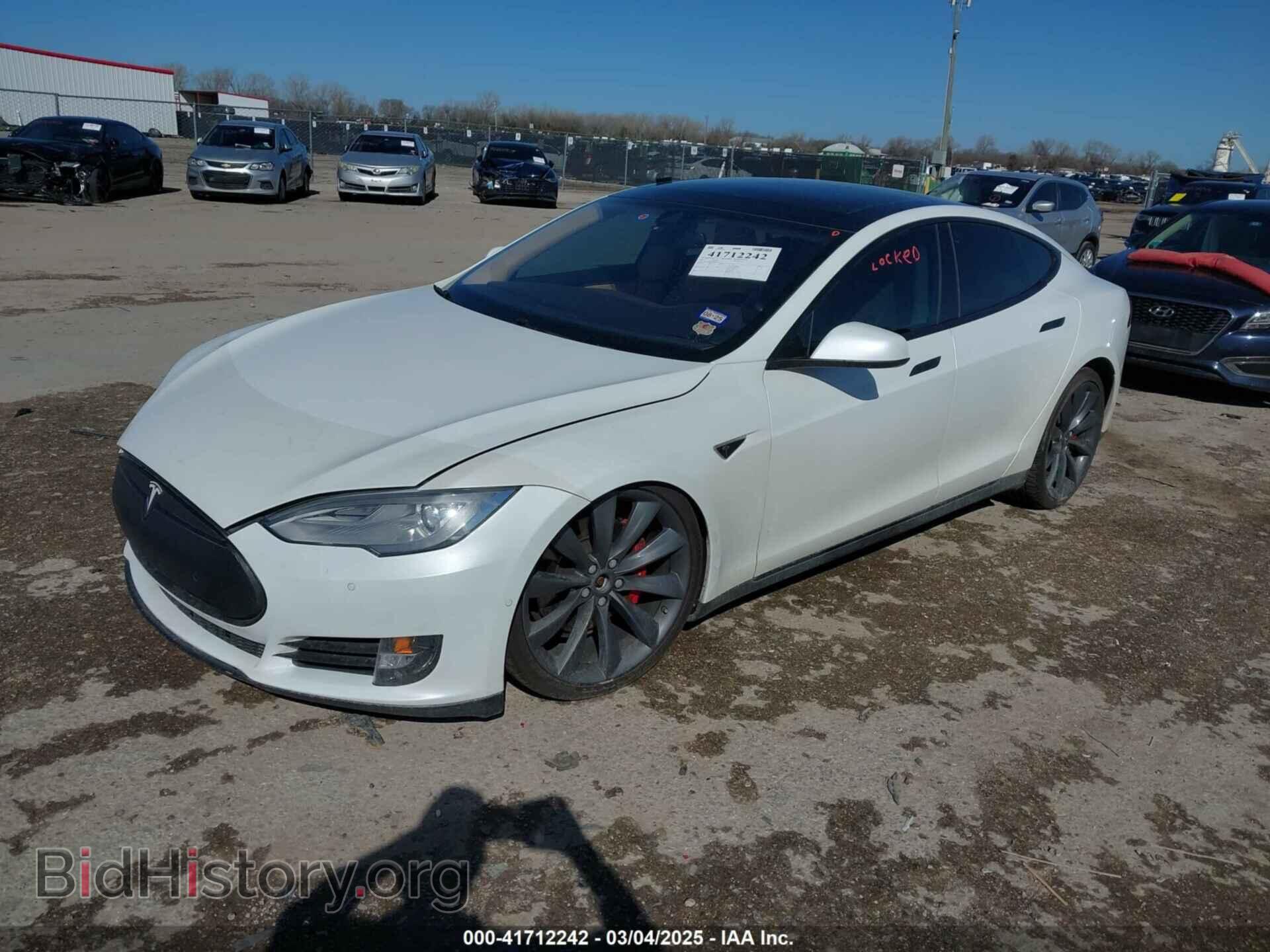 2015 TESLA MODEL S - VIN: 5YJSA1H48FF082038 - Photo 2