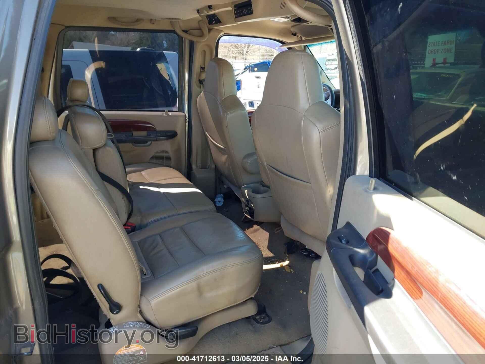 2005 FORD EXCURSION - VIN: 1FMSU43P25EB76602 - Photo 8