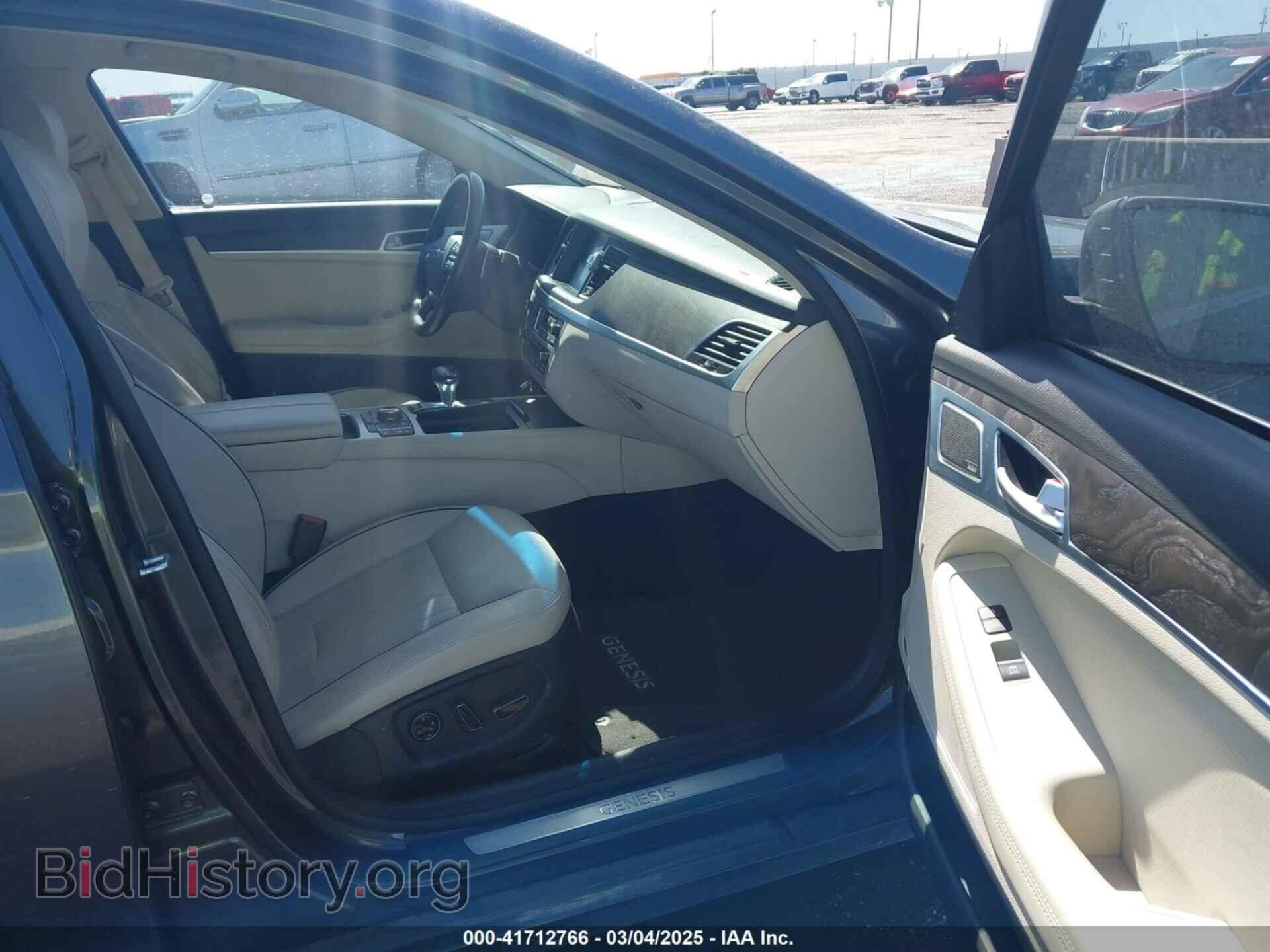2018 GENESIS G80 - VIN: KMHGN4JF2JU266314 - Фото 5