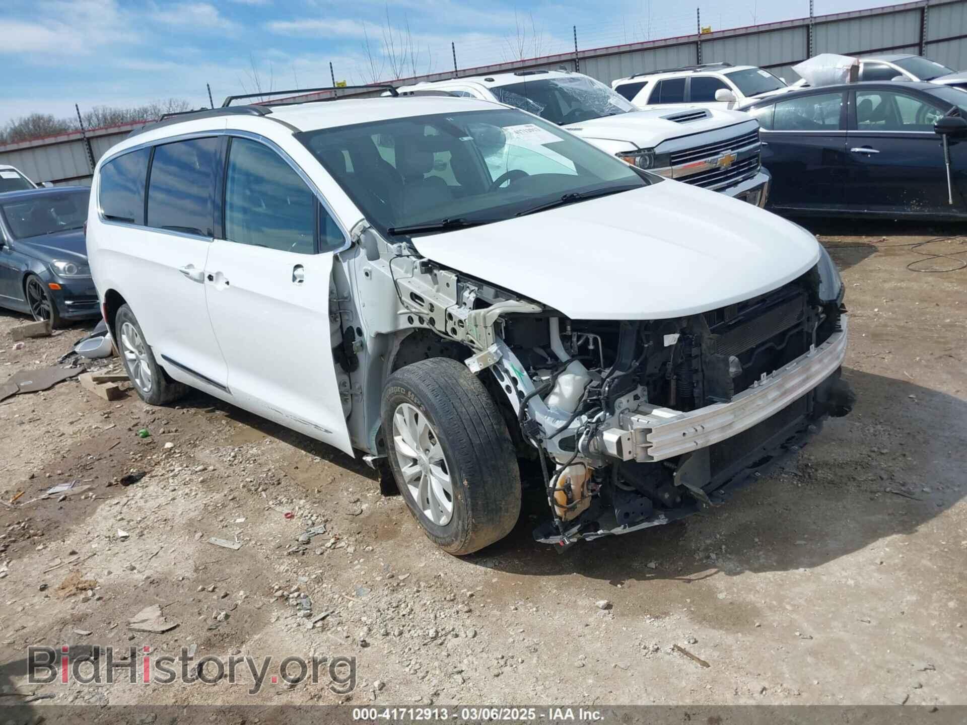 Фотография 2C4RC1BG2HR524640 - CHRYSLER PACIFICA 2017