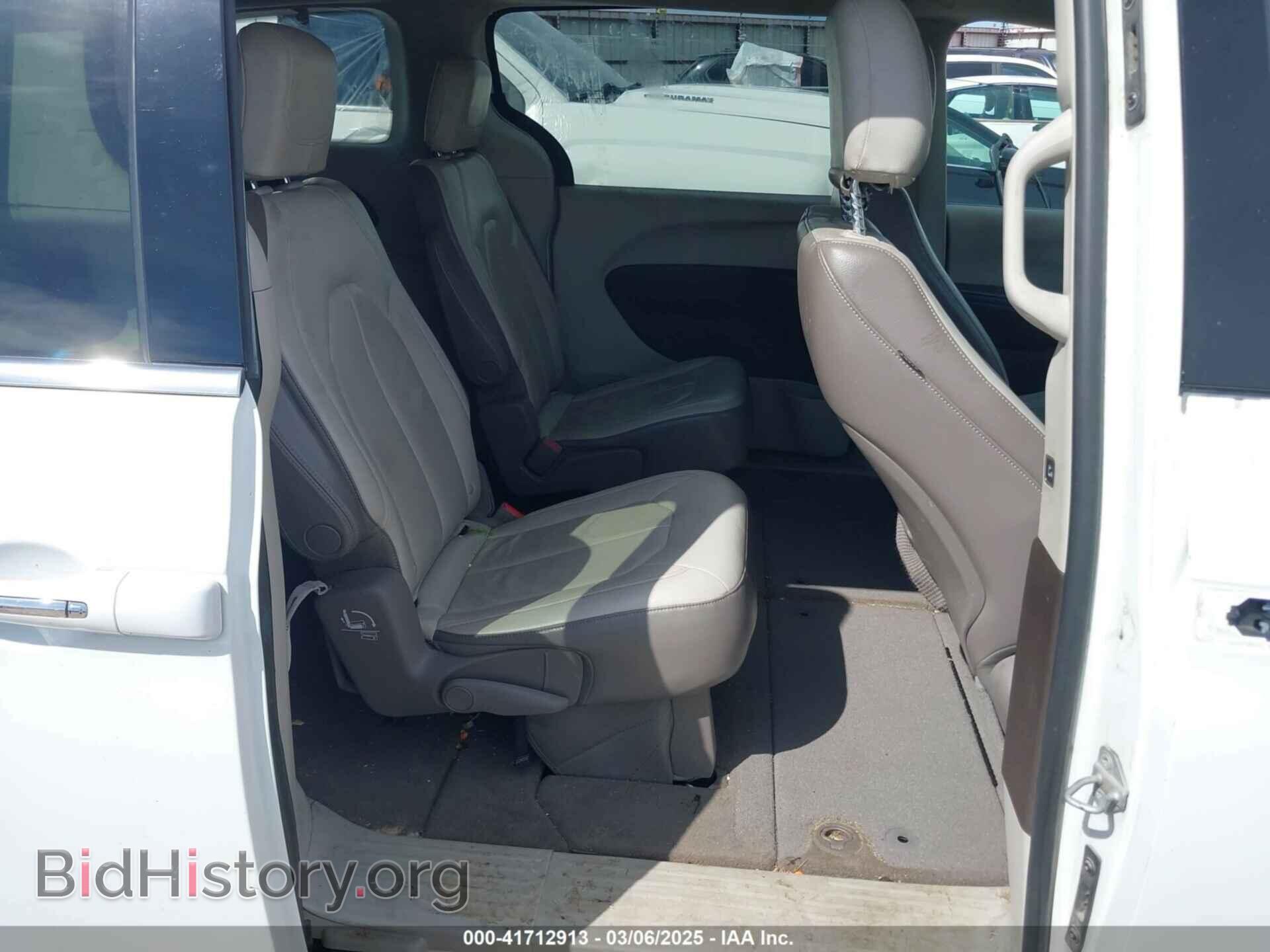 2017 CHRYSLER PACIFICA - VIN: 2C4RC1BG2HR524640 - Фото 8