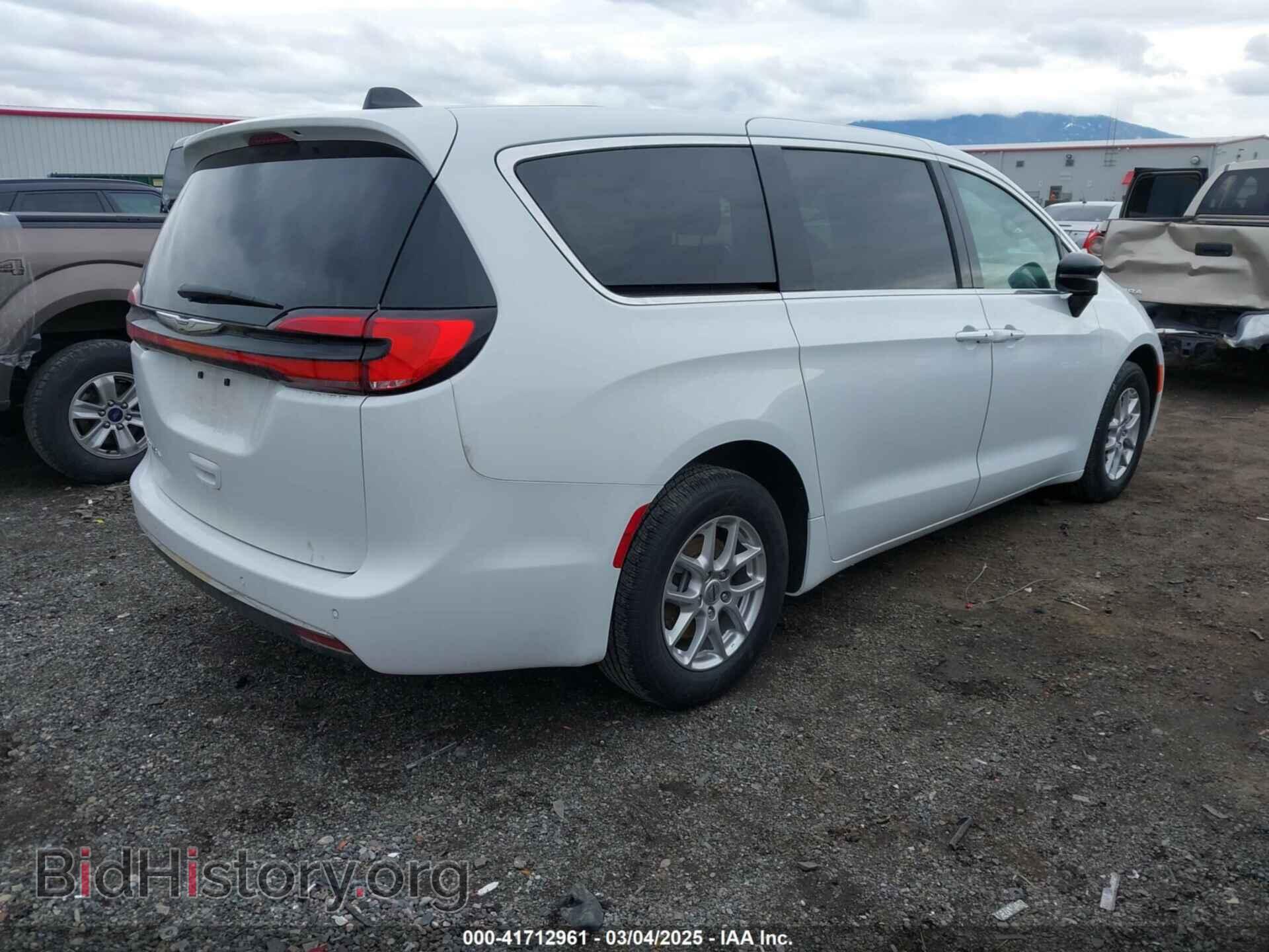 2025 CHRYSLER PACIFICA - VIN: 2C4RC1BG0SR516589 - Photo 4