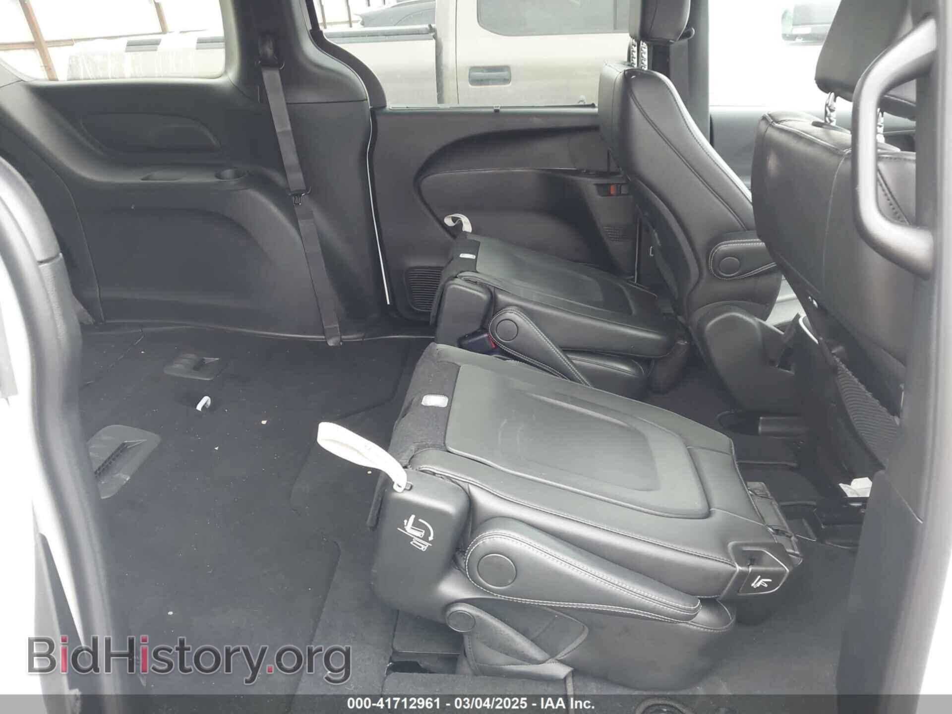 2025 CHRYSLER PACIFICA - VIN: 2C4RC1BG0SR516589 - Photo 8
