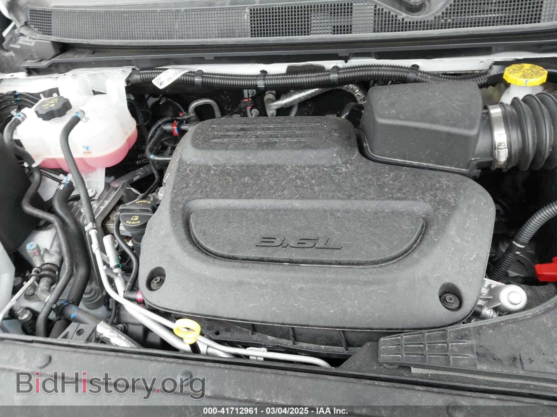 2025 CHRYSLER PACIFICA - VIN: 2C4RC1BG0SR516589 - Photo 10