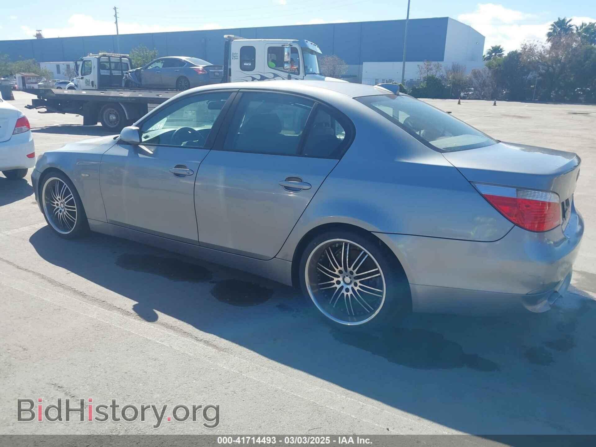 2007 BMW 525I - VIN: WBANE53577CK92974 - Фото 3