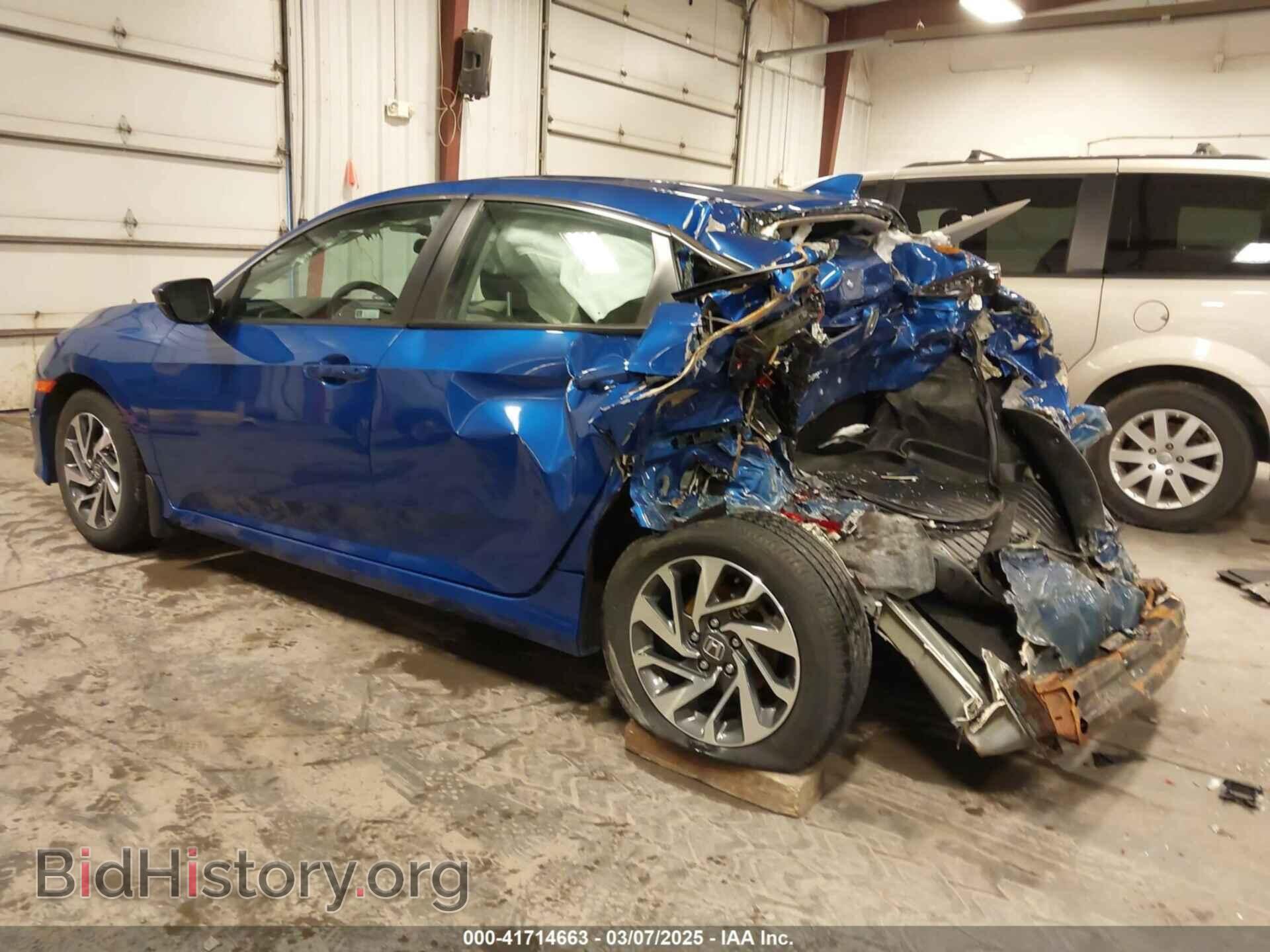 2018 HONDA CIVIC - VIN: 19XFC2F80JE034801 - Фото 3