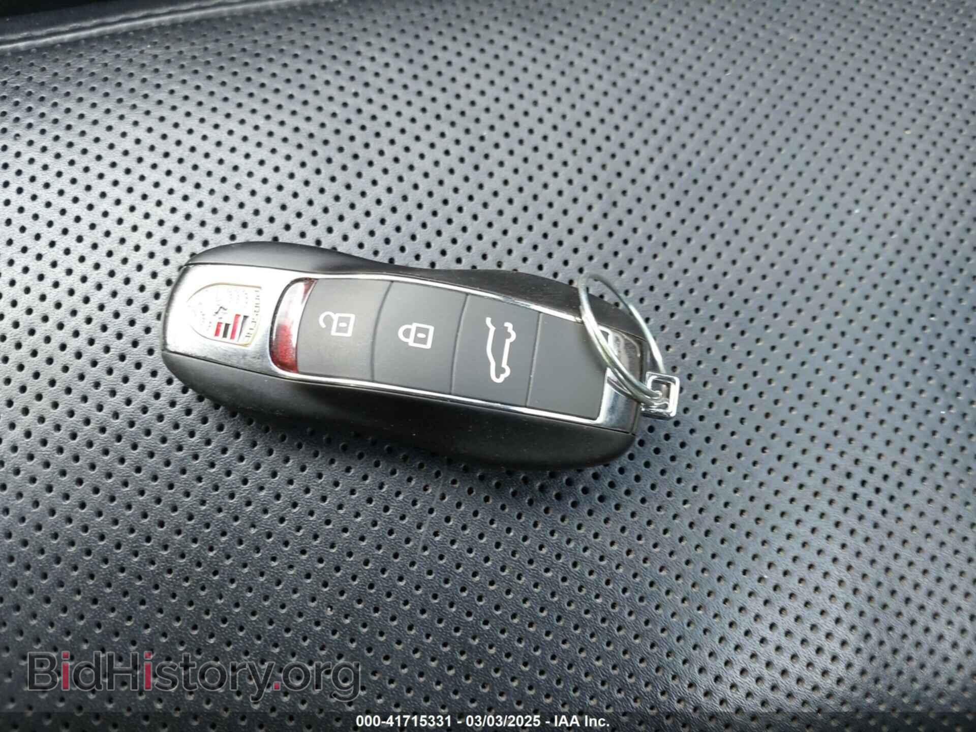 2016 PORSCHE CAYENNE - VIN: WP1AA2A25GKA15765 - Фото 11