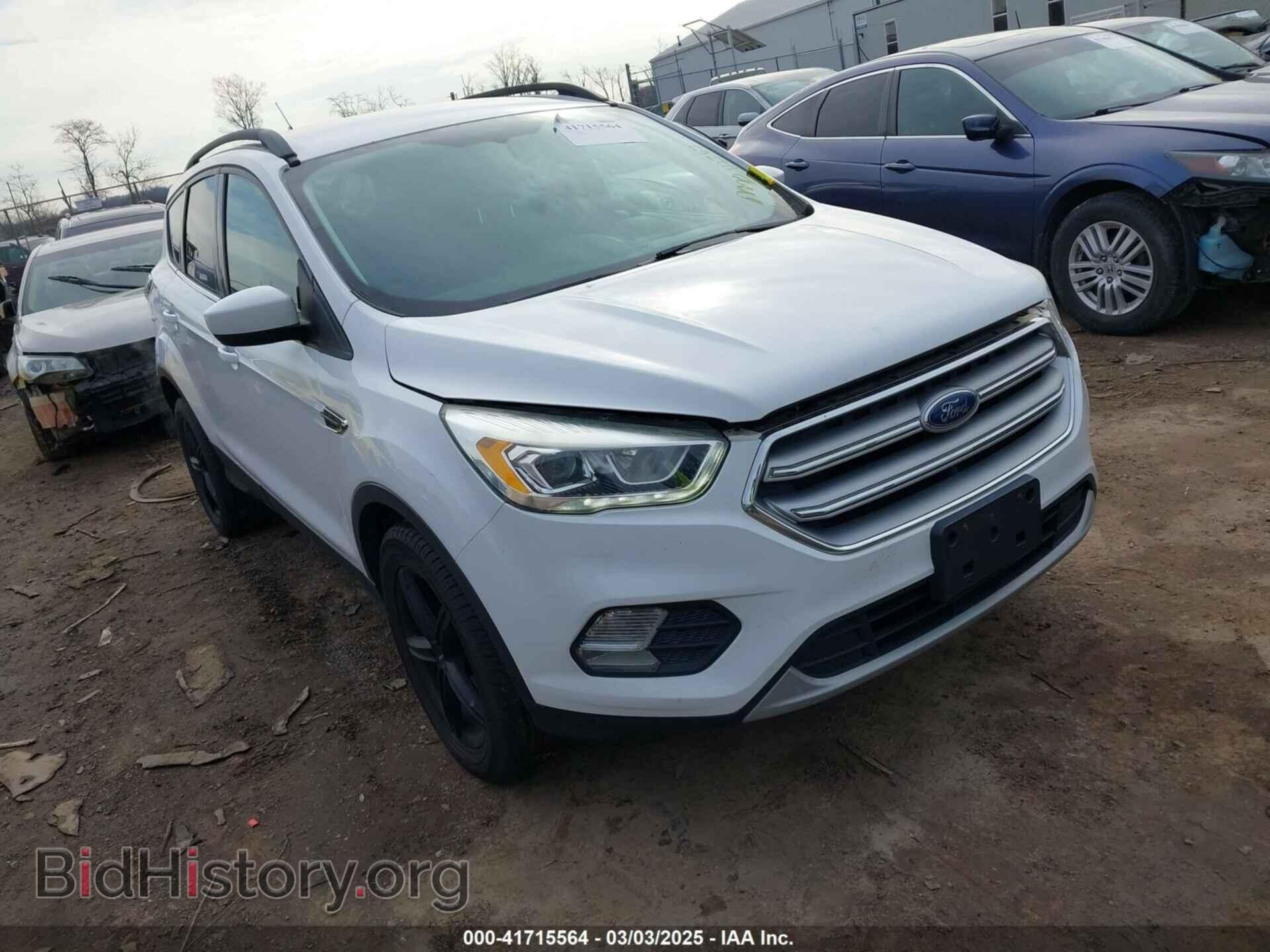 Фотография 1FMCU0GD0HUA21974 - FORD ESCAPE 2017