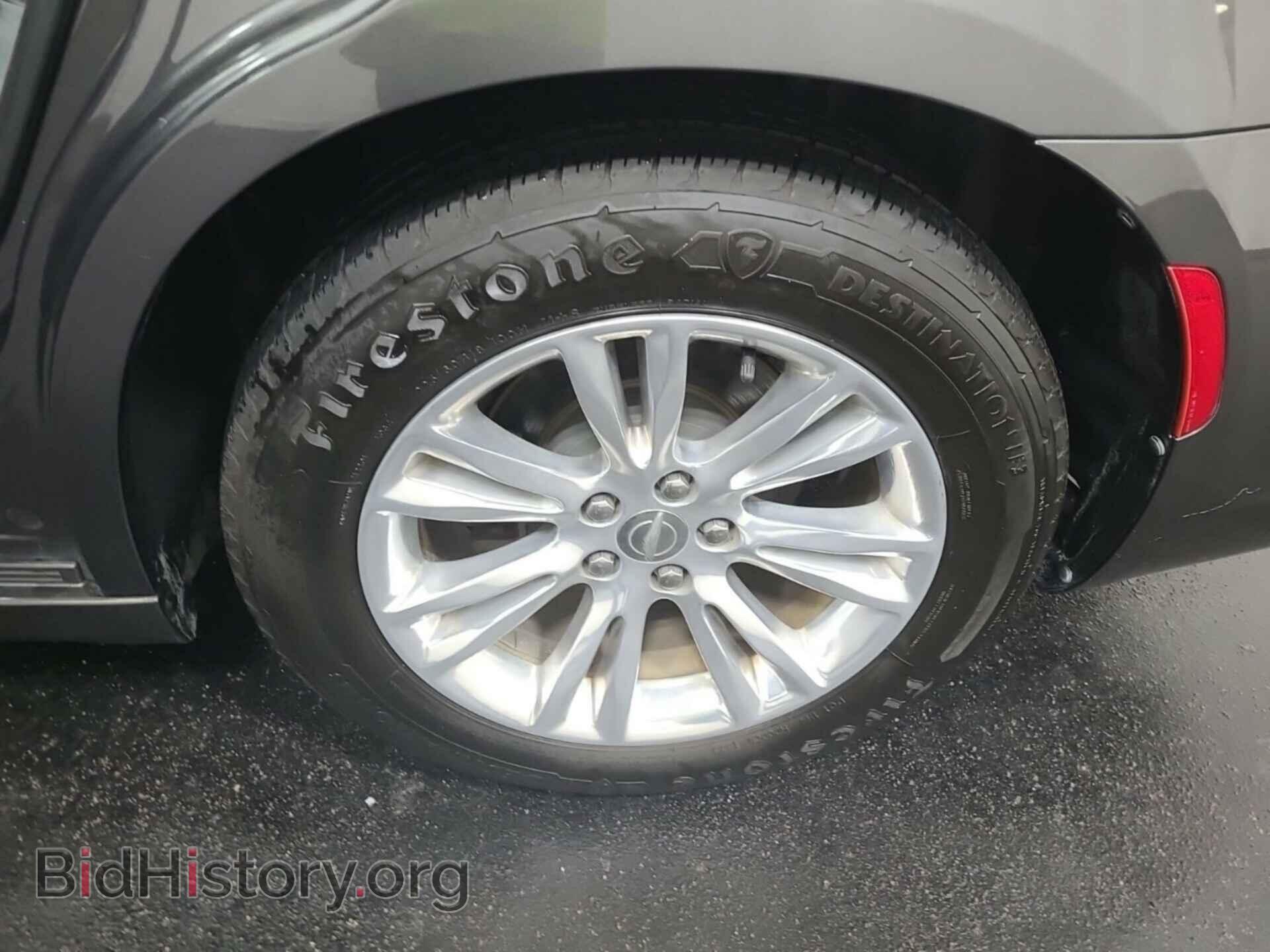 2019 CHRYSLER 300 - VIN: 2C3CCAAG3KH566159 - Фото 2
