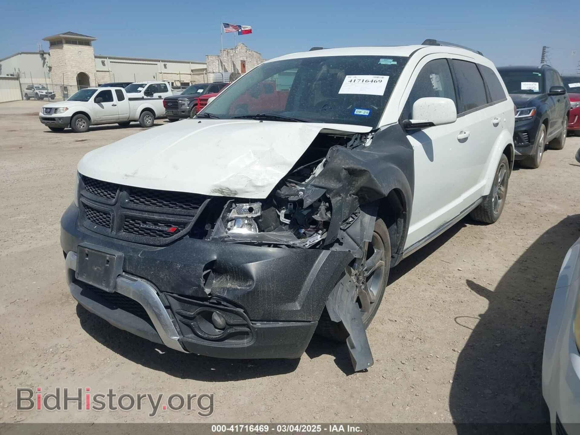 2017 DODGE JOURNEY - VIN: 3C4PDCGG9HT617676 - Фото 2
