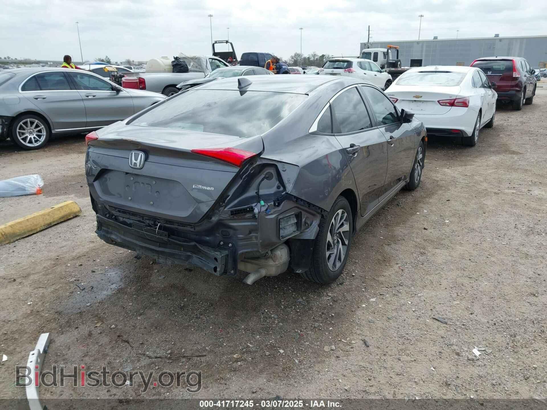 2017 HONDA CIVIC - VIN: 19XFC2F73HE004046 - Фото 4