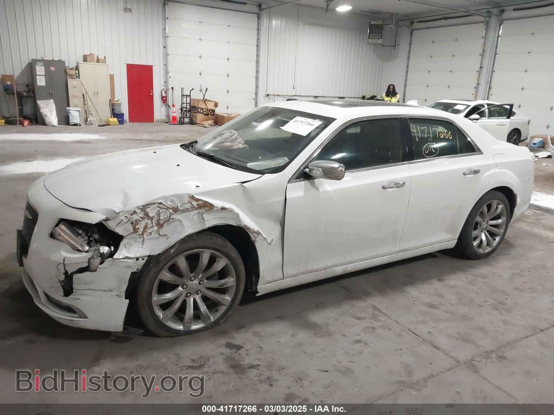 2018 CHRYSLER 300 - VIN: 2C3CCAEG9JH263797 - Фото 6
