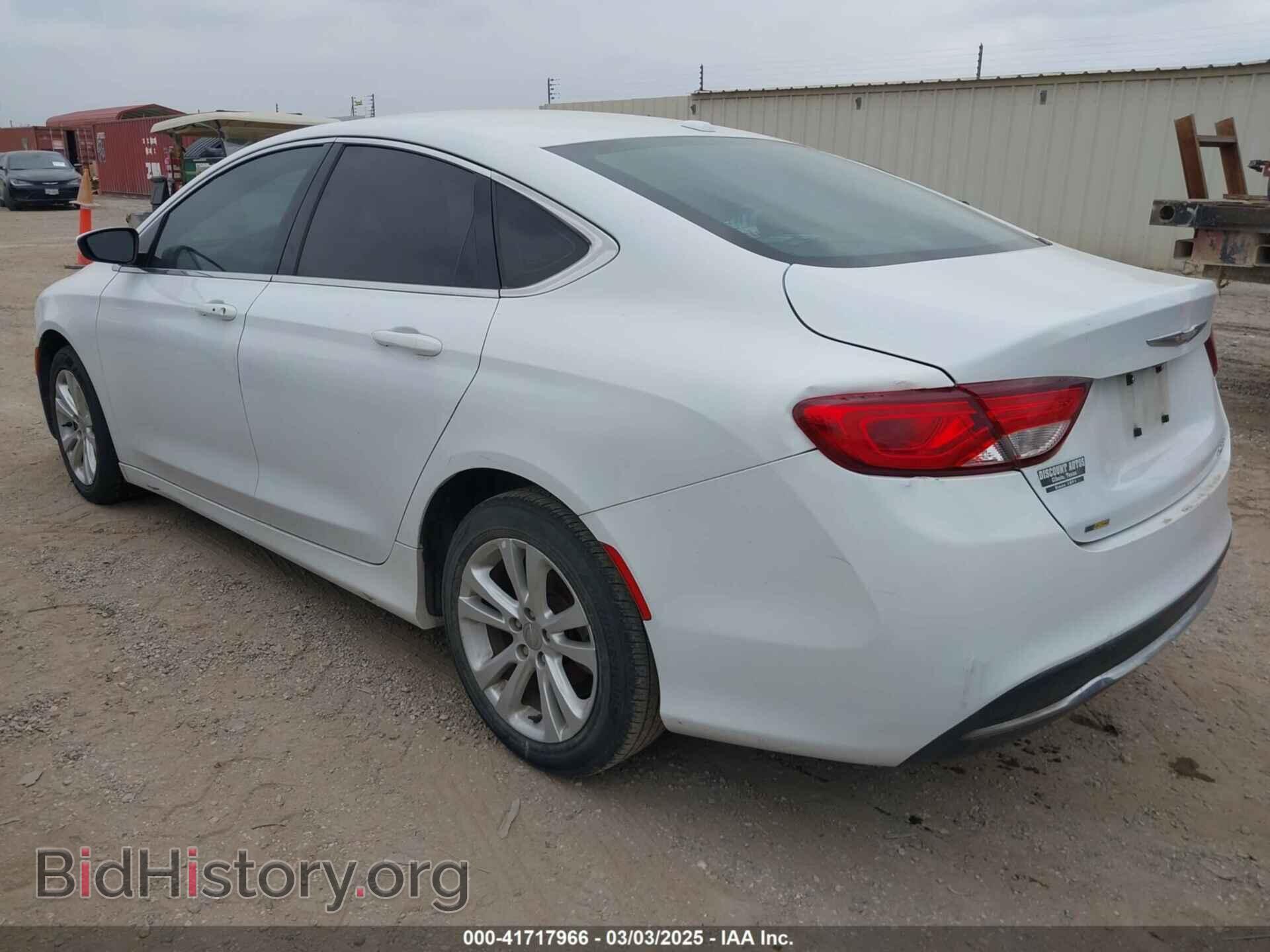 2016 CHRYSLER 200 - VIN: 1C3CCCAB3GN126666 - Фото 3
