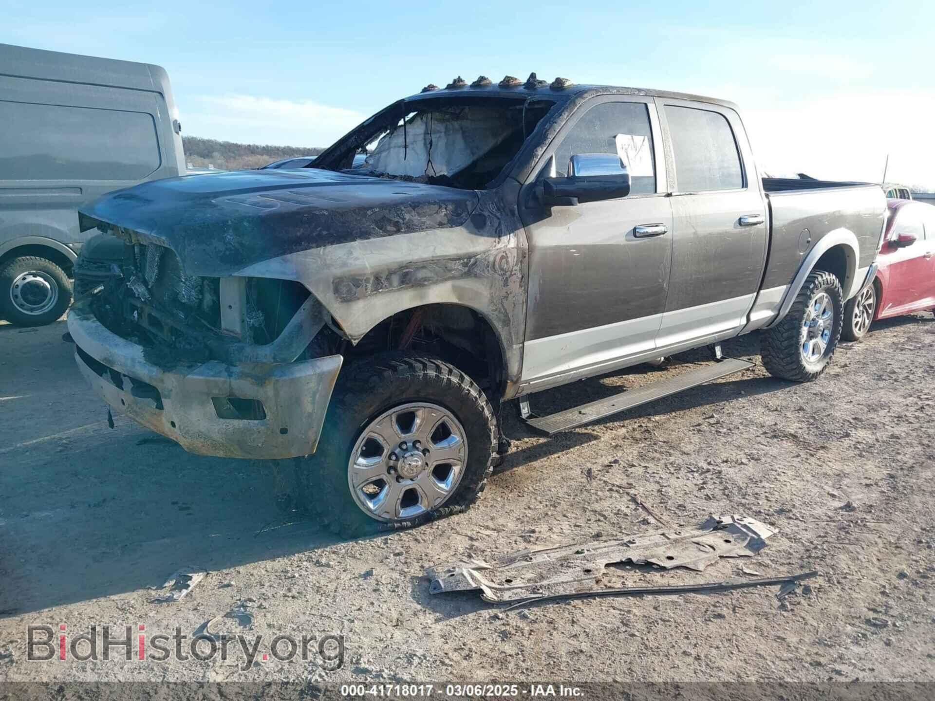 2017 RAM 2500 - VIN: 3C6UR5FL0HG562159 - Фото 2