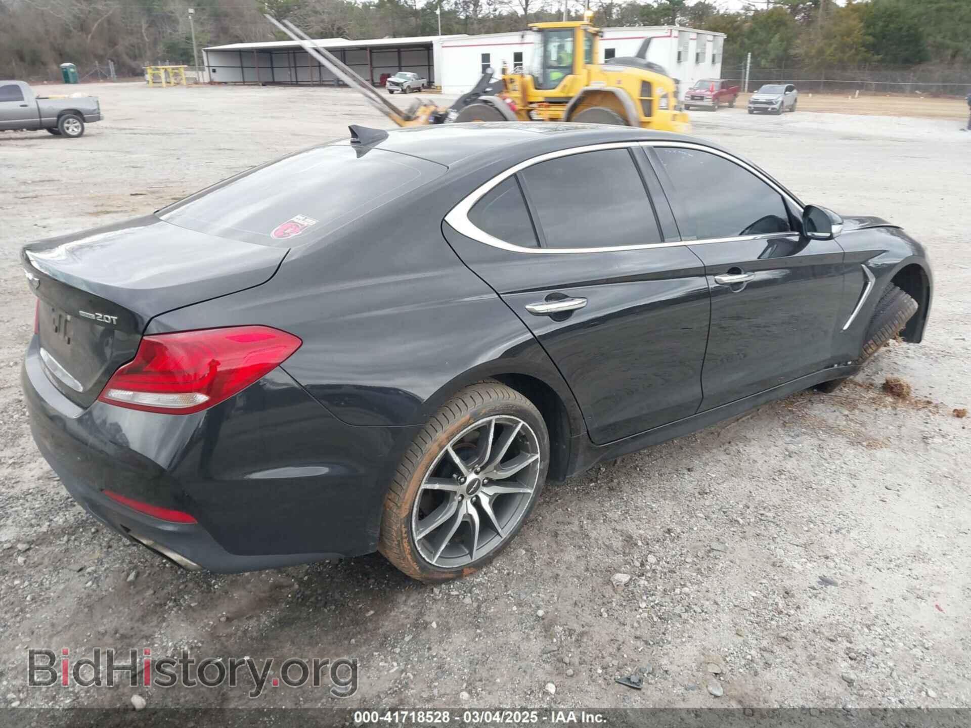 2019 GENESIS G70 - VIN: KMTG44LA0KU038176 - Фото 4