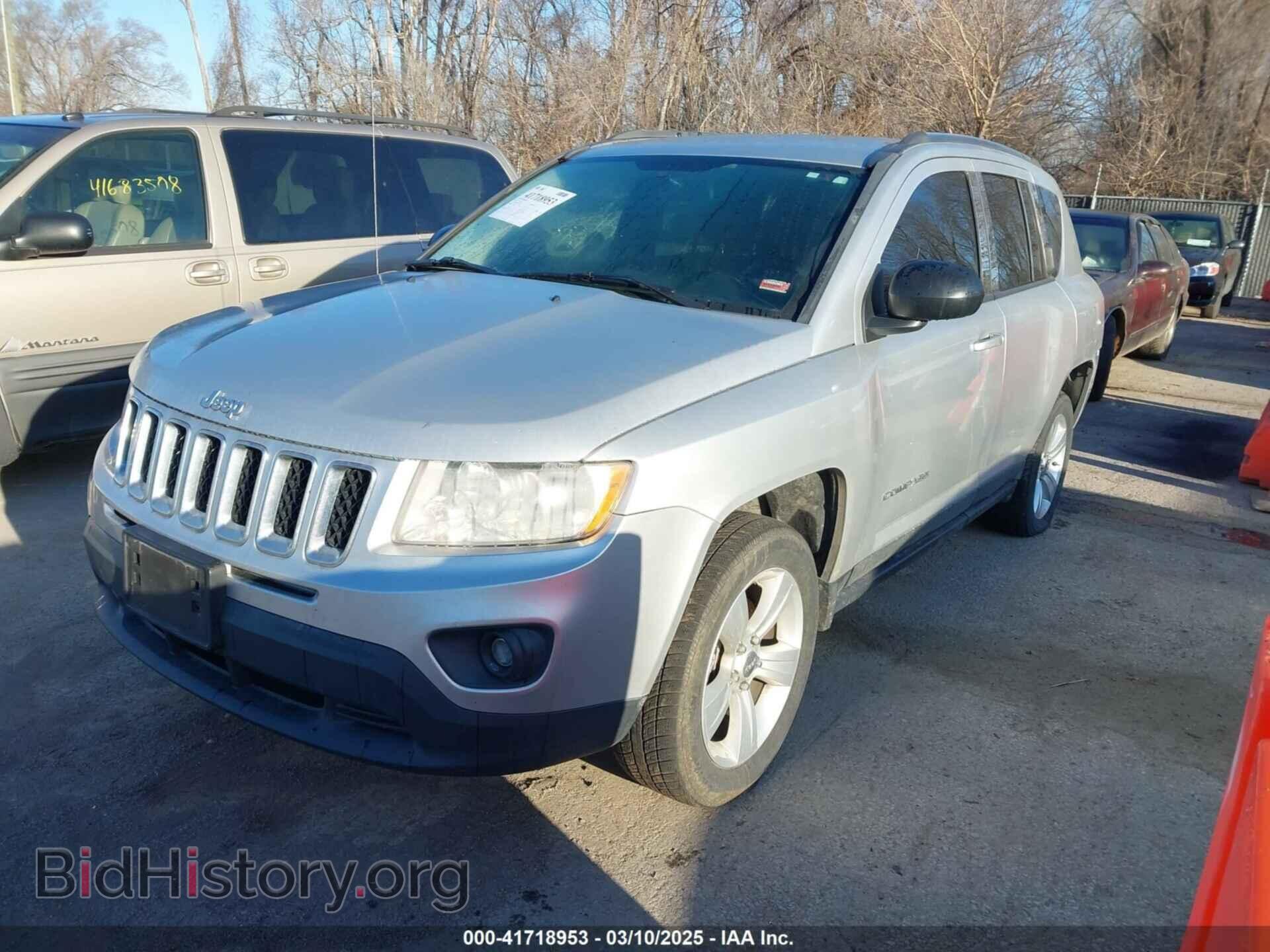 2012 JEEP COMPASS - VIN: 1C4NJDBB9CD522728 - Photo 2