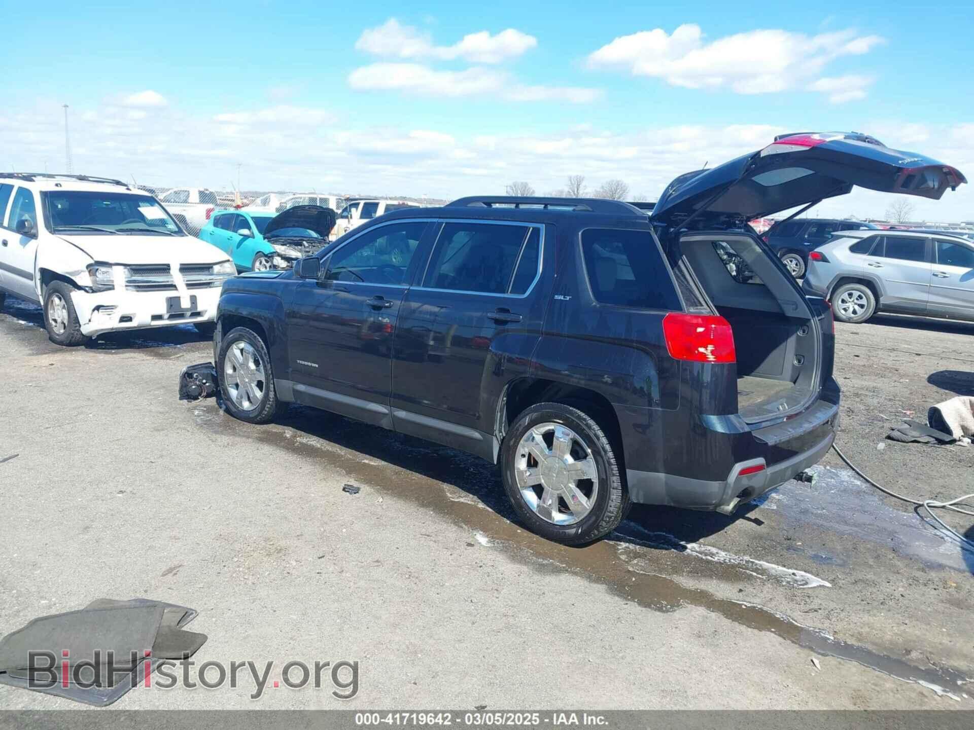 2011 GMC TERRAIN - VIN: 2CTFLUE54B6446440 - Фото 3
