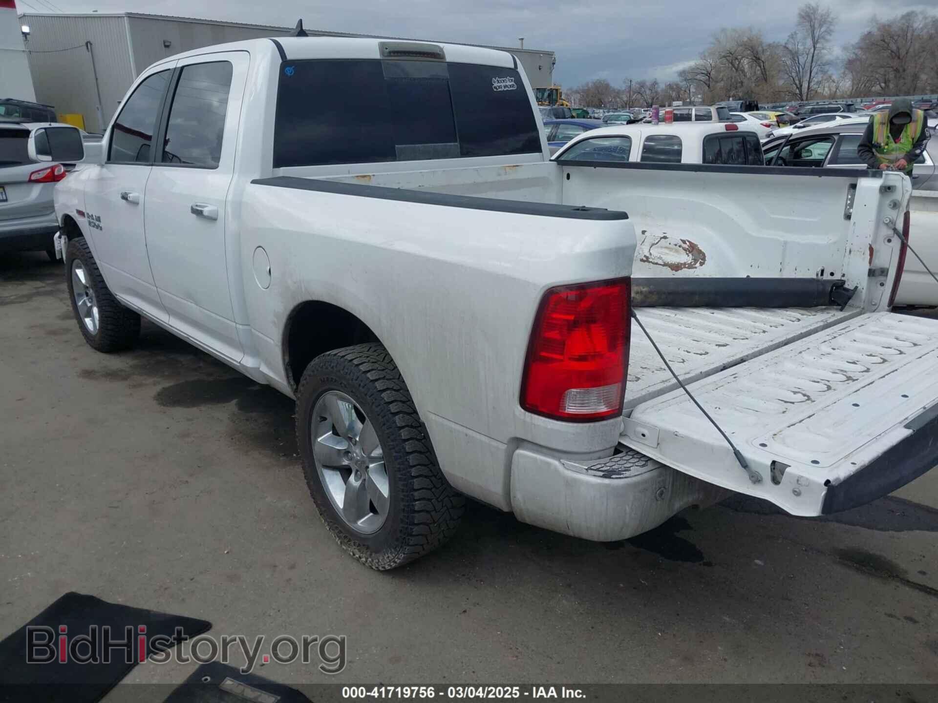 2018 RAM 1500 - VIN: 1C6RR7LM9JS354875 - Фото 3