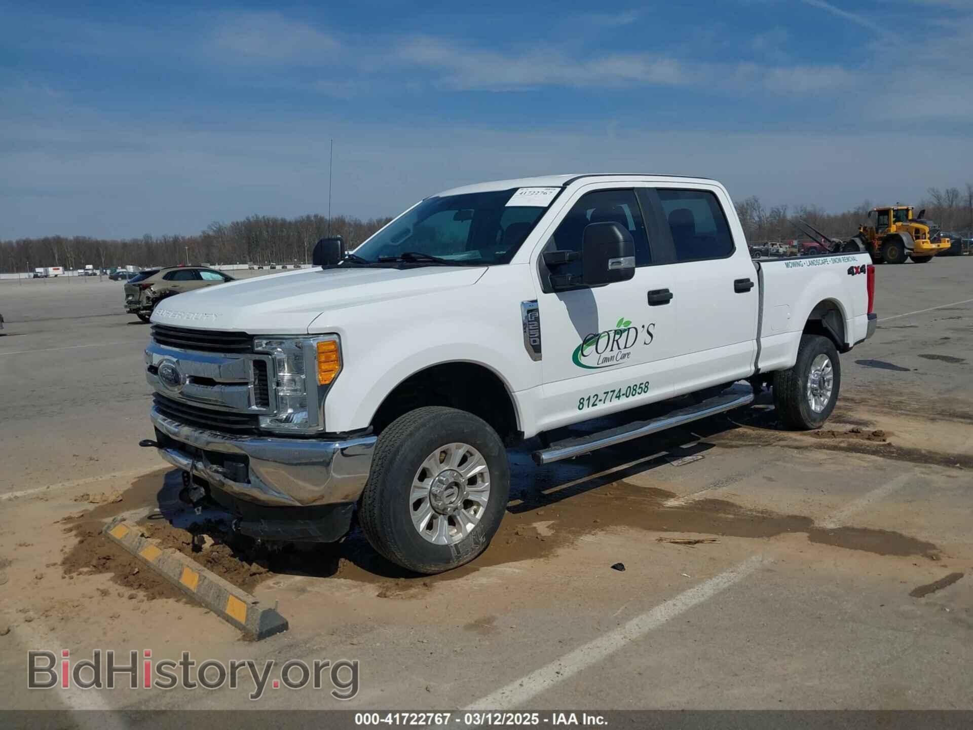 2017 FORD F-250 - VIN: 1FT7W2B61HEC00975 - Фото 2