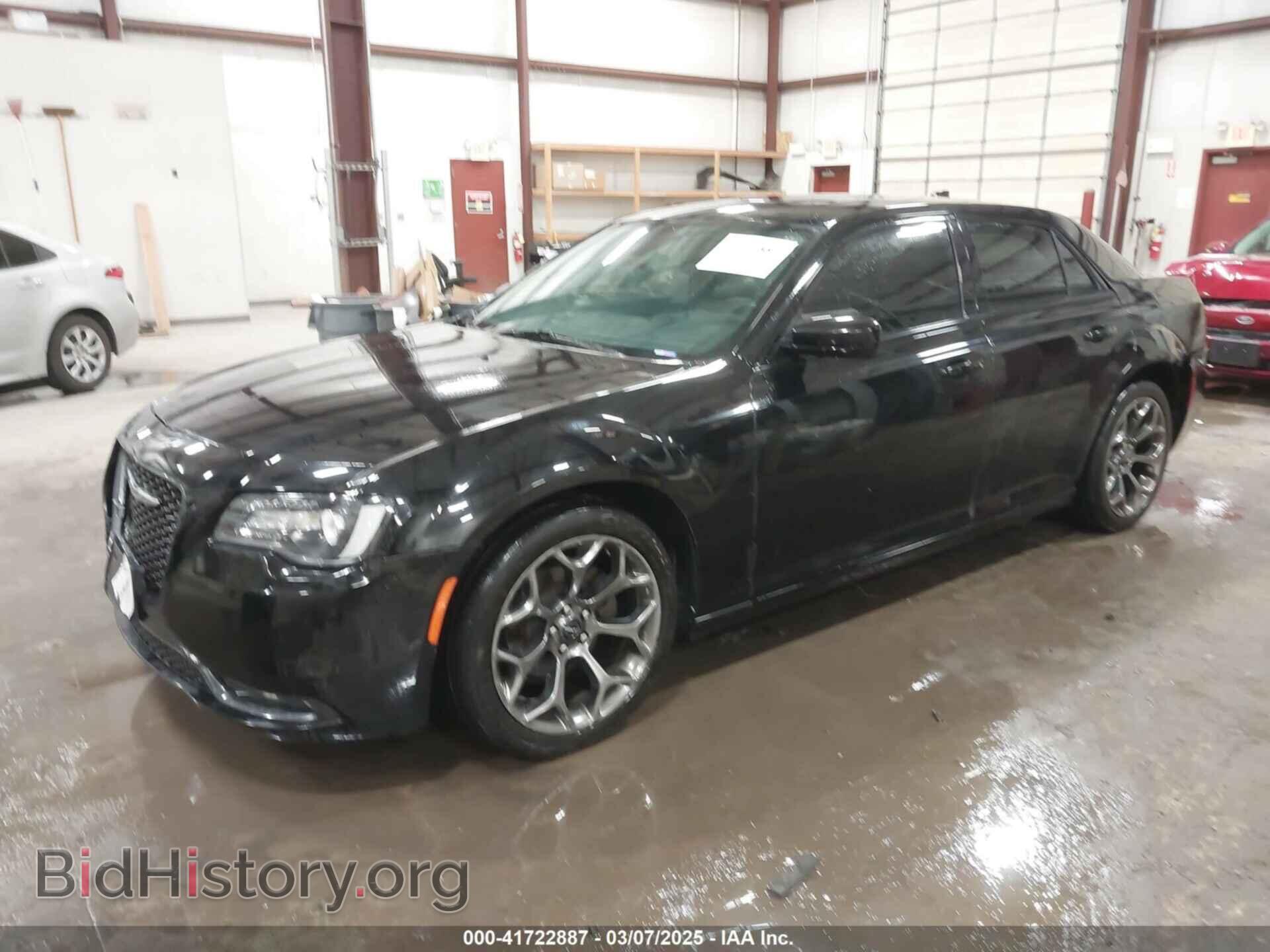 2015 CHRYSLER 300 - VIN: 2C3CCABG4FH859797 - Фото 2
