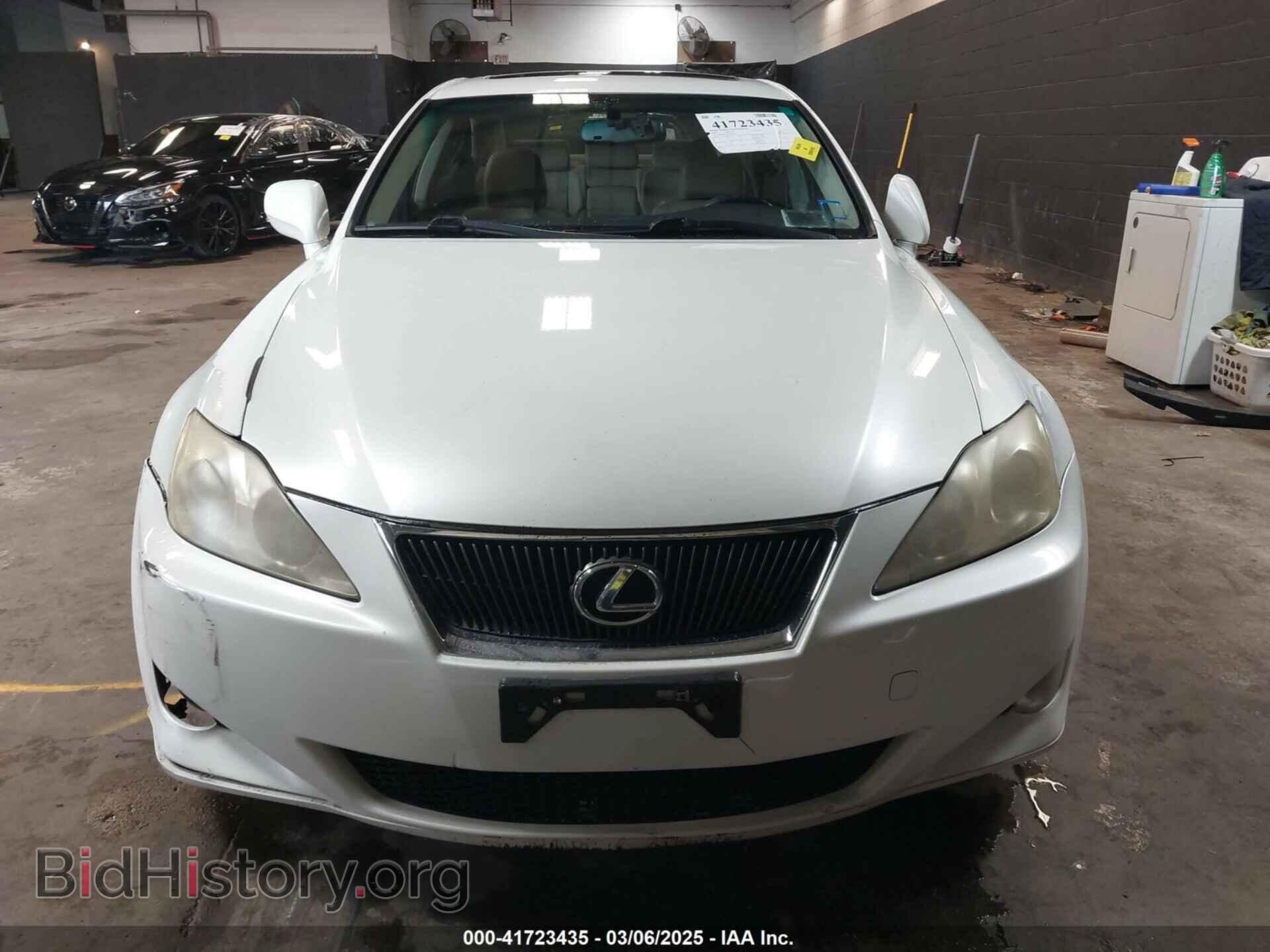 2008 LEXUS IS 250 - VIN: JTHCK262282024911 - Фото 12