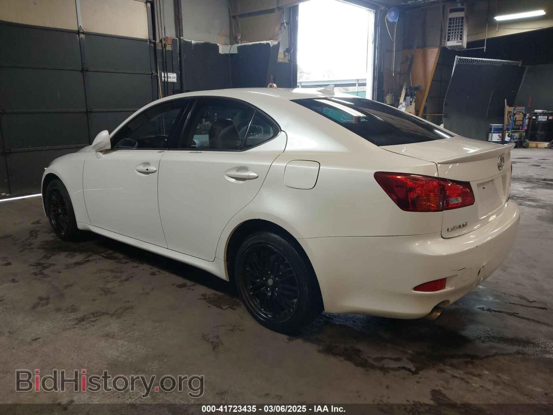 2008 LEXUS IS 250 - VIN: JTHCK262282024911 - Фото 3