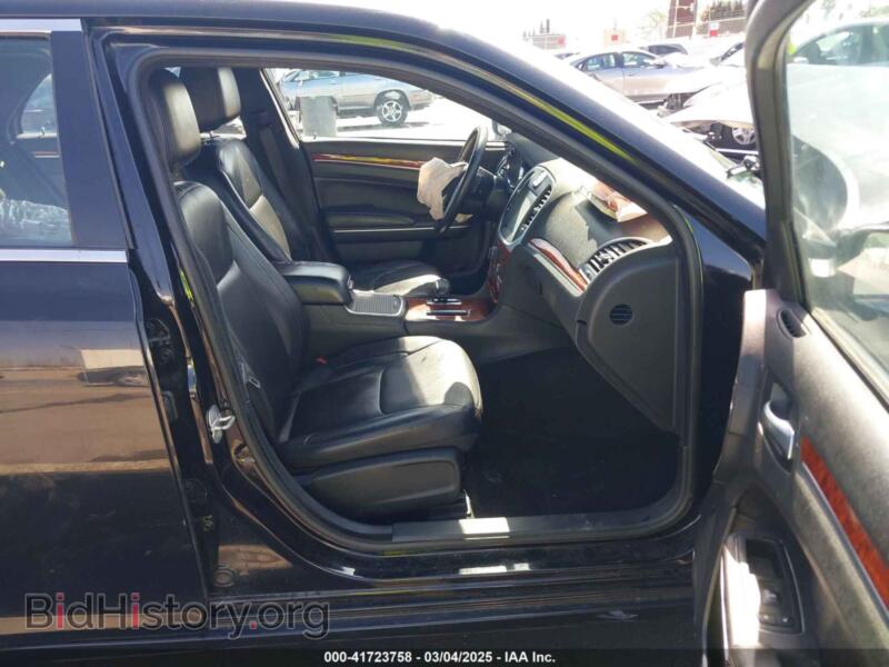 2014 Chrysler 300 (VIN 2C3CCAAG4EH343505) — photo 5 of 16