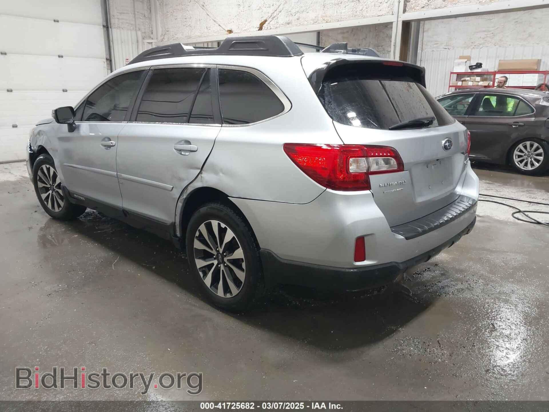 2017 SUBARU OUTBACK - VIN: 4S4BSANC5H3406079 - Фото 3