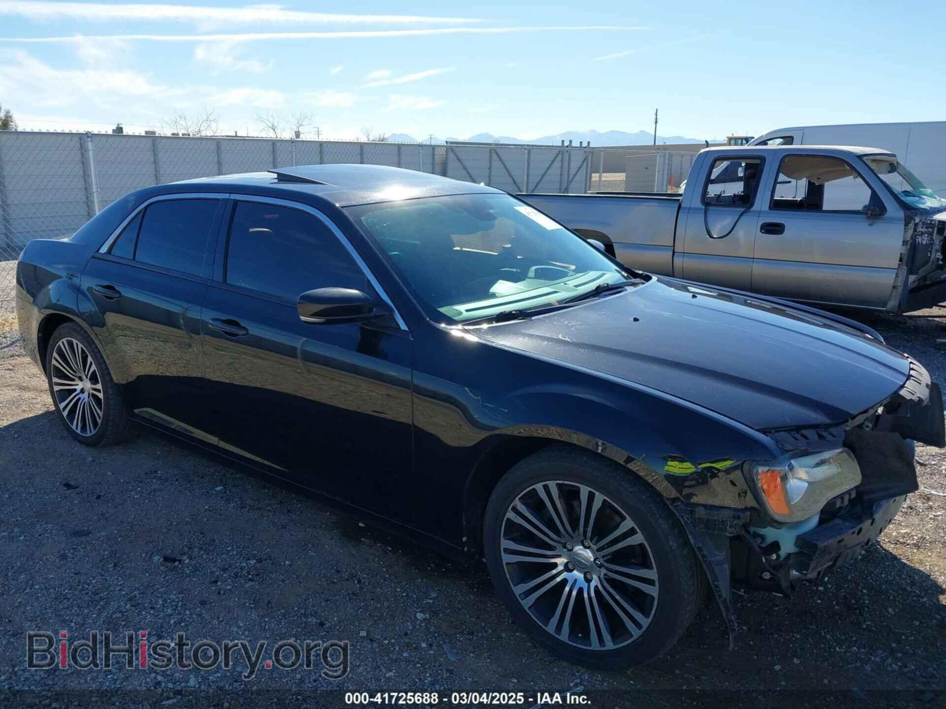 Фотография 2C3CCABT2DH600560 - CHRYSLER 300 2013