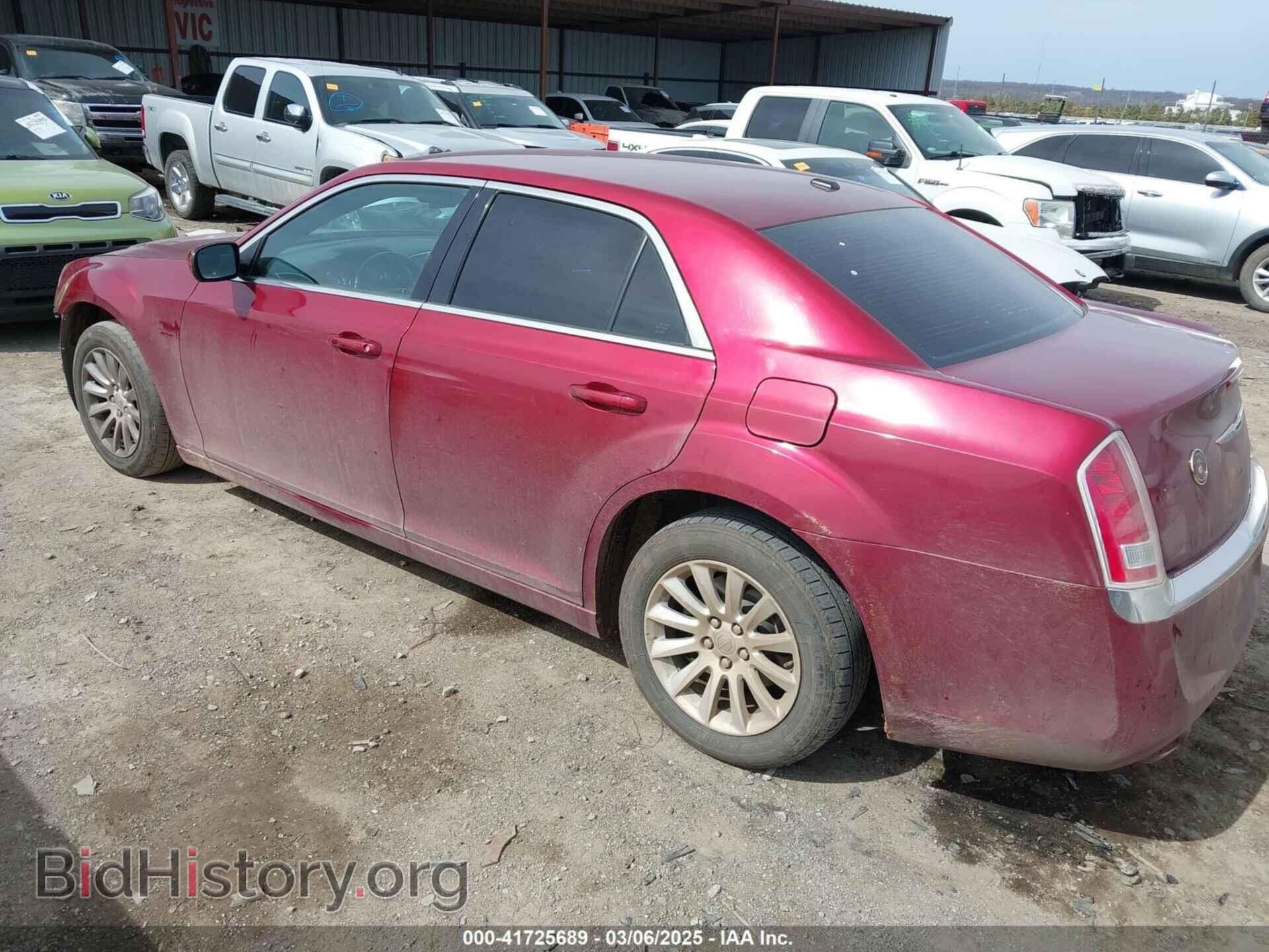 2013 CHRYSLER 300 - VIN: 2C3CCAAG3DH658472 - Фото 3