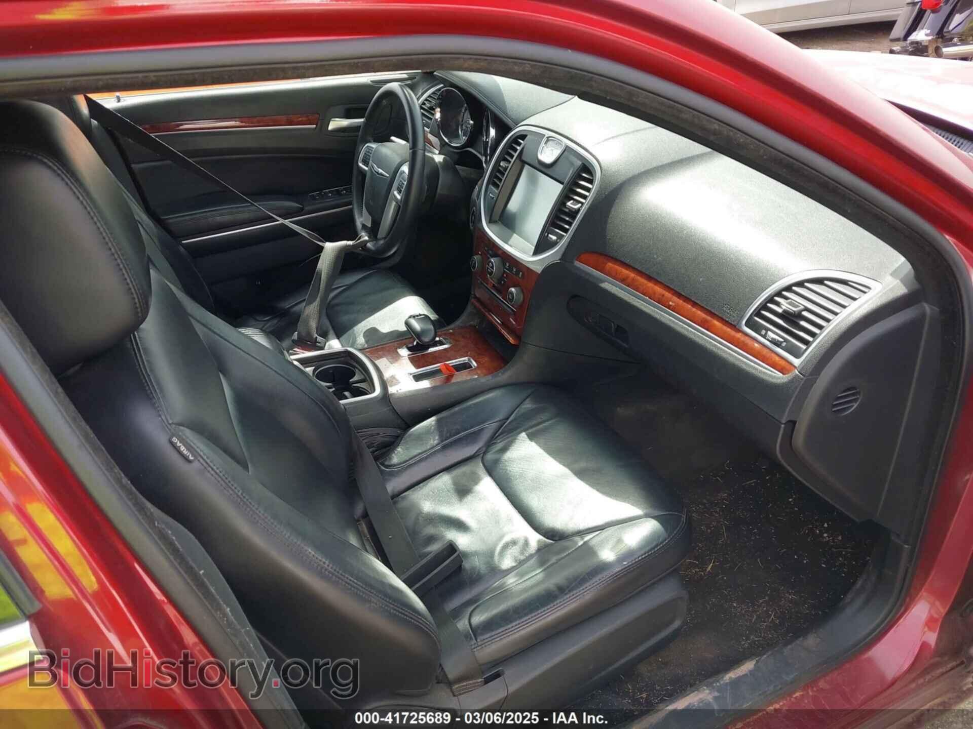 2013 CHRYSLER 300 - VIN: 2C3CCAAG3DH658472 - Фото 5