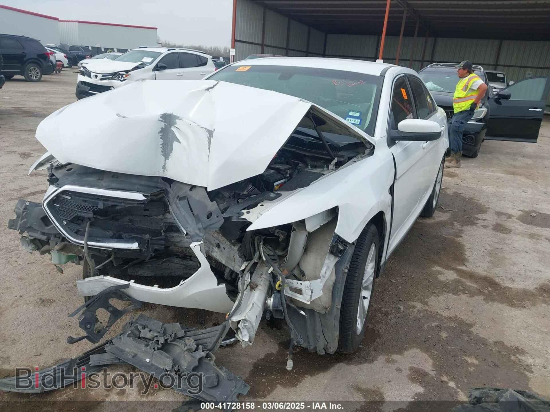 2015 FORD TAURUS - VIN: 1FAHP2E88FG207444 - Фото 2