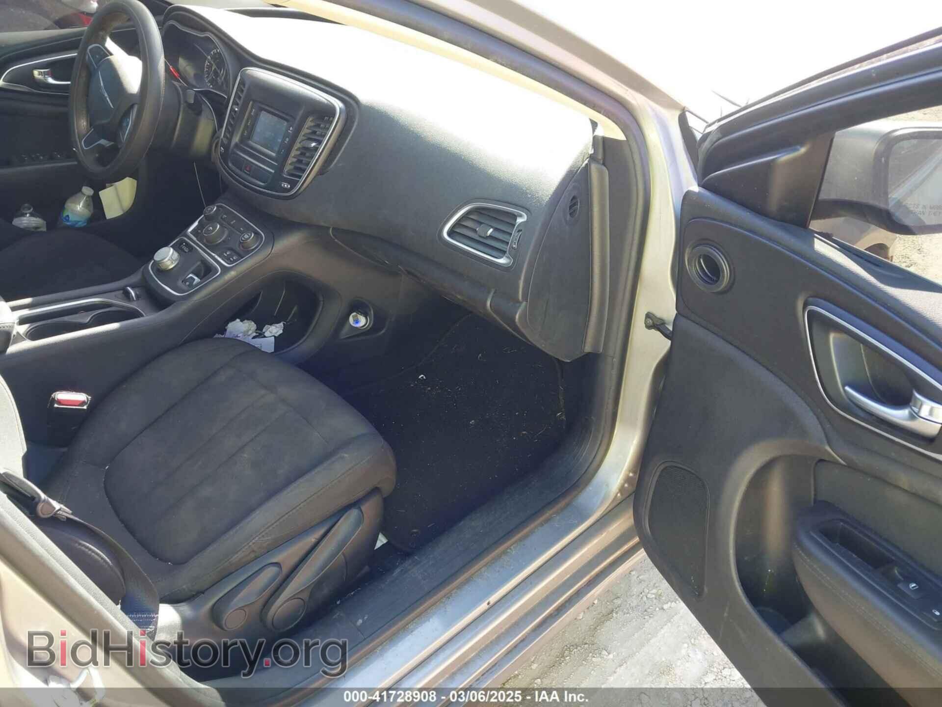 2016 CHRYSLER 200 - VIN: 1C3CCCFB0GN194075 - Фото 5