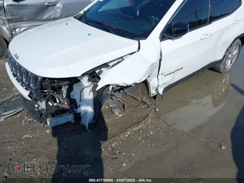 2024 Jeep COMPASS (VIN 3C4NJDBN2RT112575) — фото 6 из 16