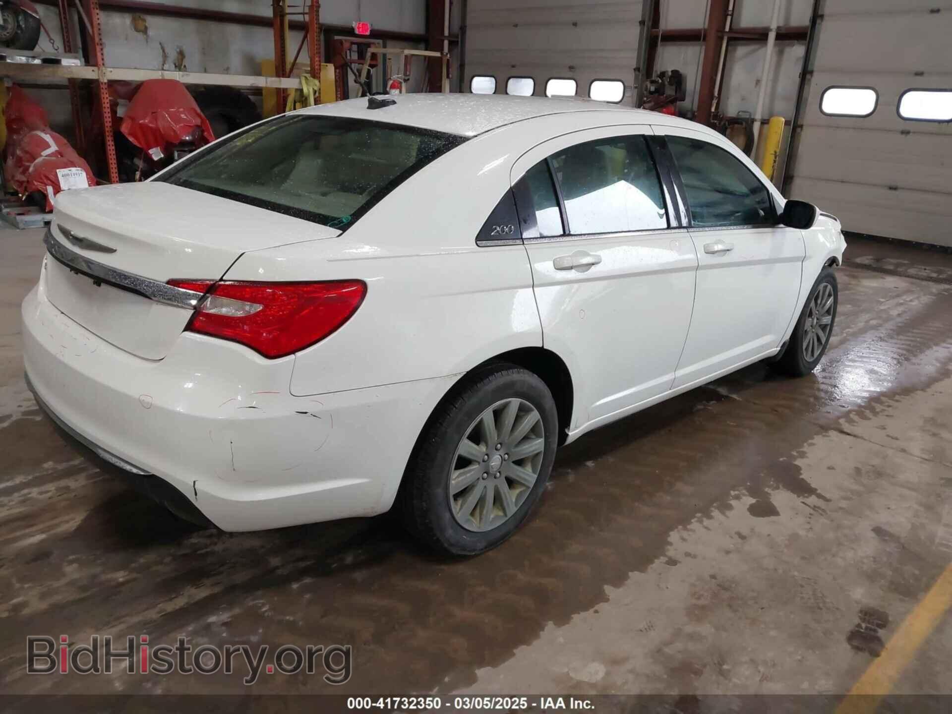 2013 CHRYSLER 200 - VIN: 1C3CCBBB2DN592416 - Фото 4