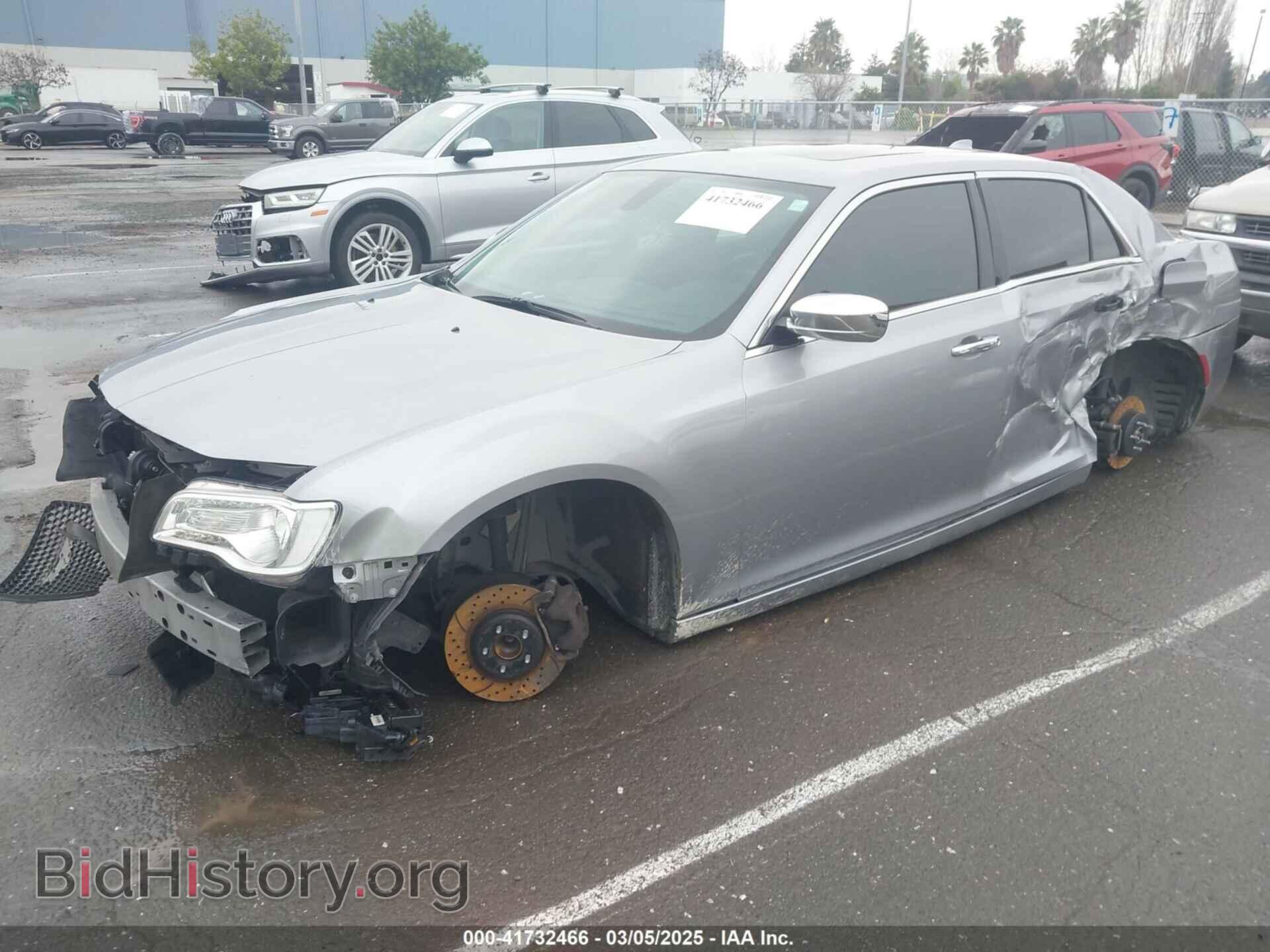 2016 CHRYSLER 300C - VIN: 2C3CCAEG9GH342847 - Фото 2