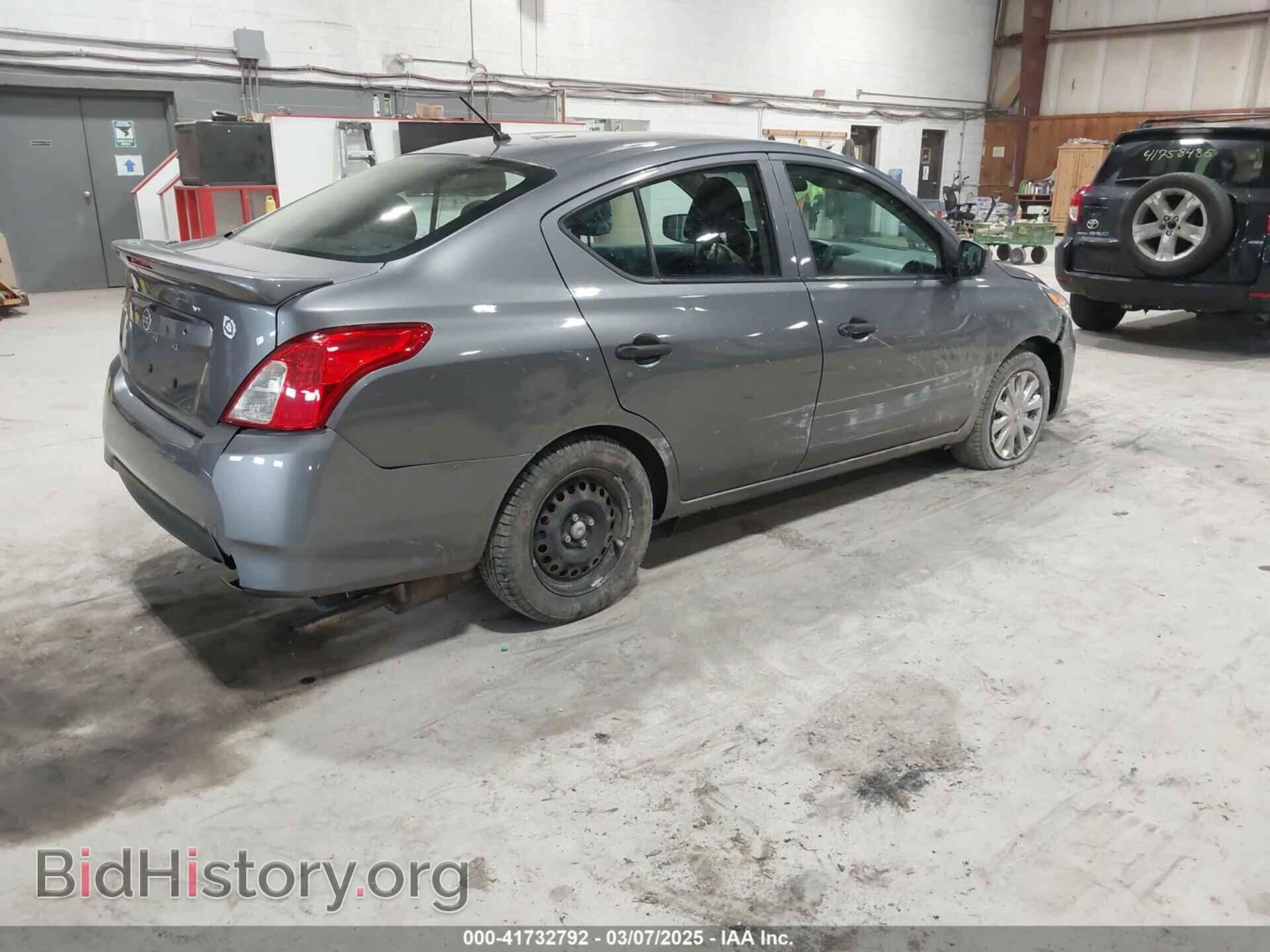2019 NISSAN VERSA - VIN: 3N1CN7AP3KL808015 - Фото 4