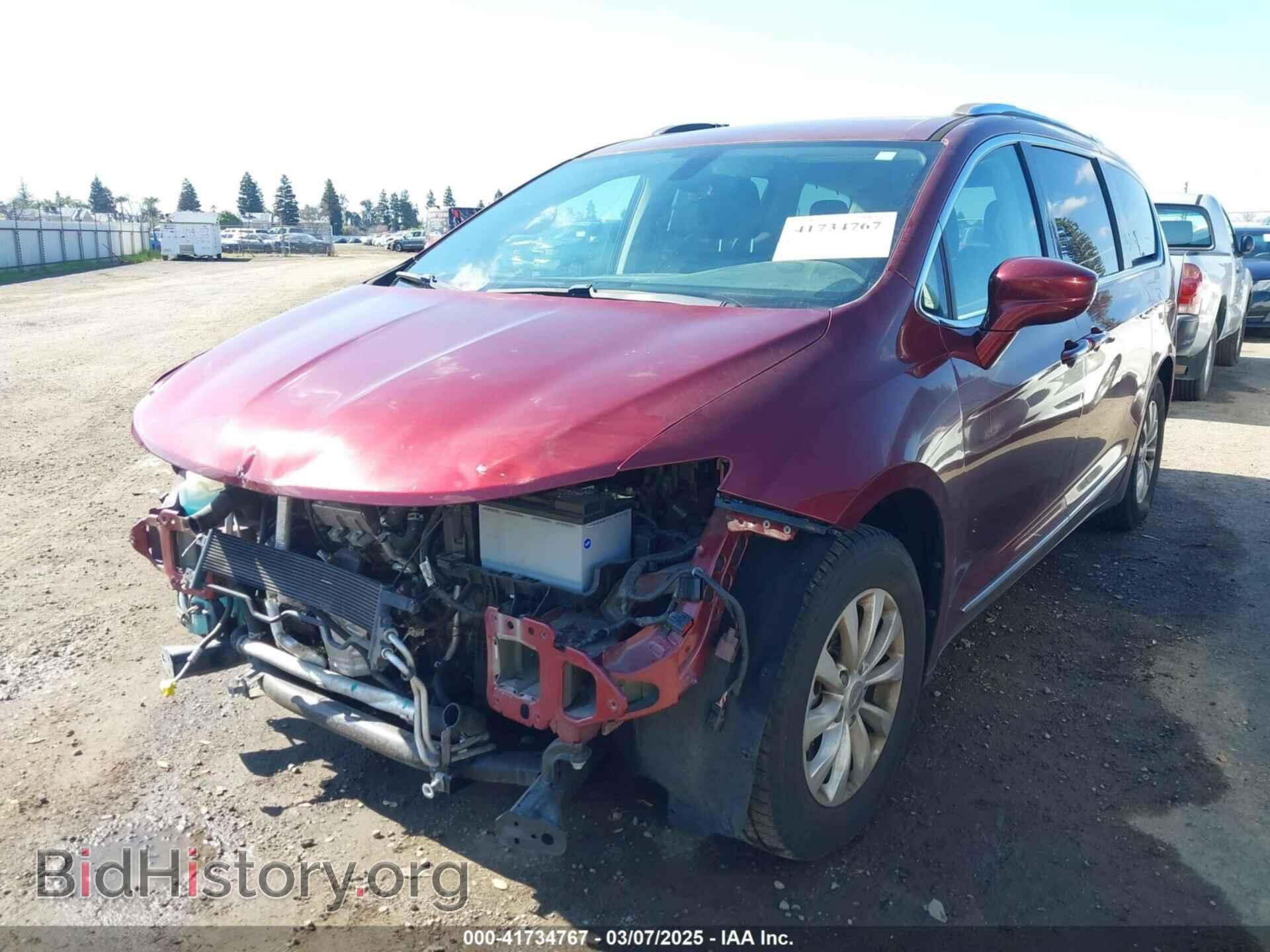 2018 CHRYSLER PACIFICA - VIN: 2C4RC1BG4JR149629 - Фото 2