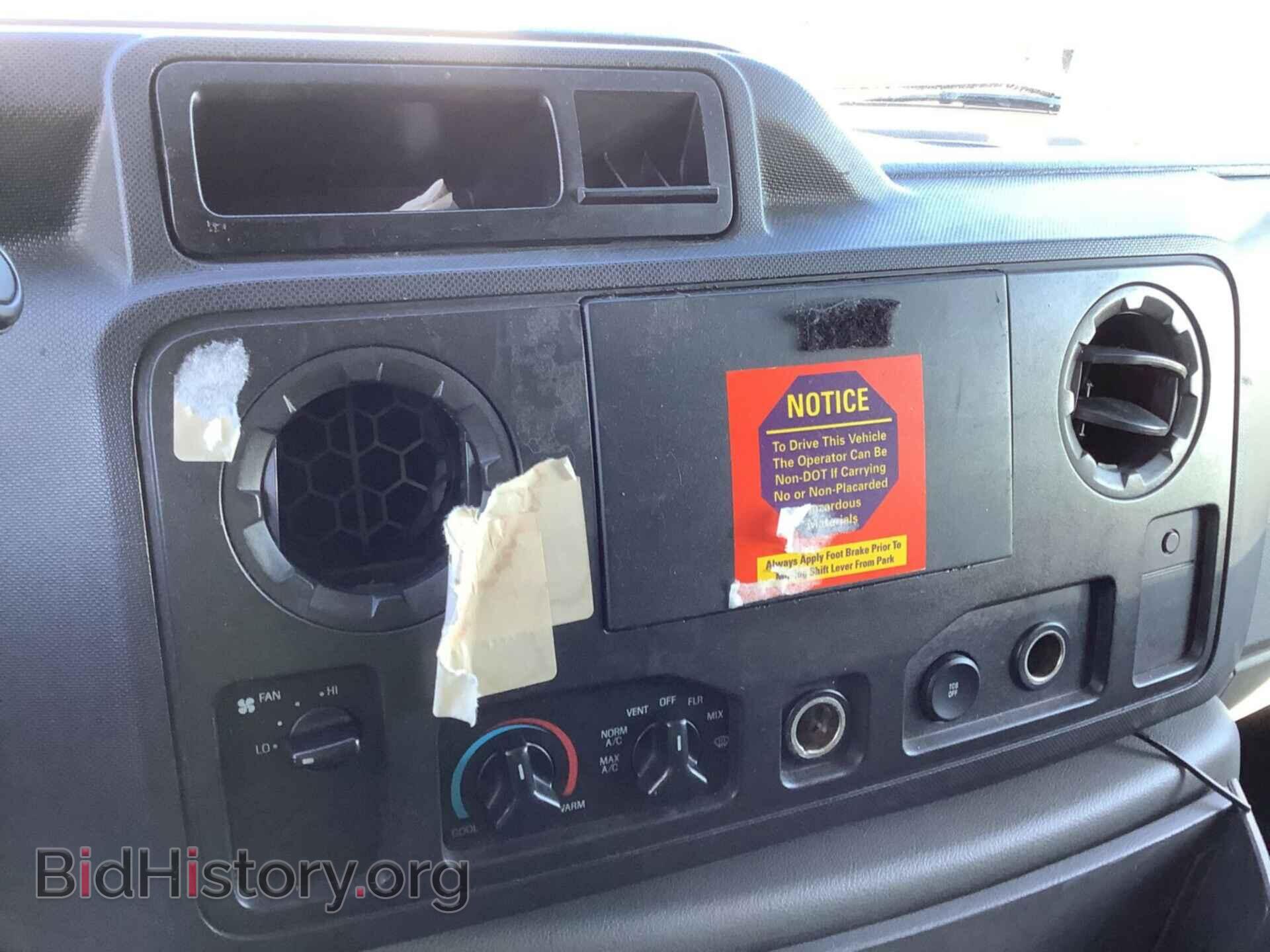 2010 FORD ECONOLINE - VIN: 1FTNE1EW1ADA91588 - Фото 10