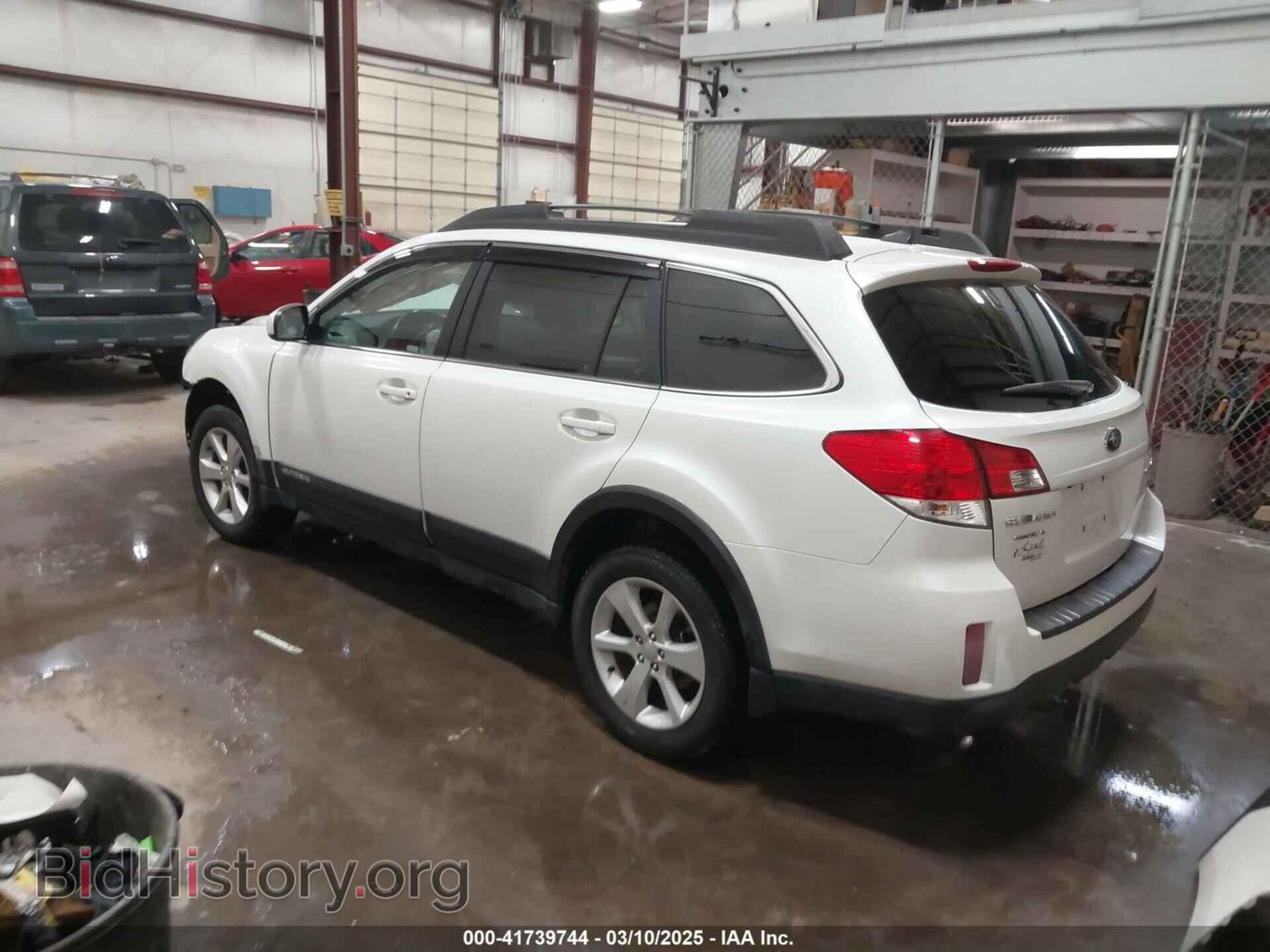 2014 SUBARU OUTBACK - VIN: 4S4BRBDC4E3238319 - Фото 3
