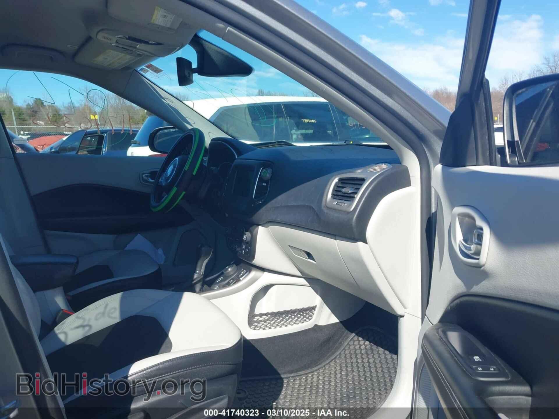 2019 JEEP COMPASS - VIN: 3C4NJDBB4KT786870 - Фото 5