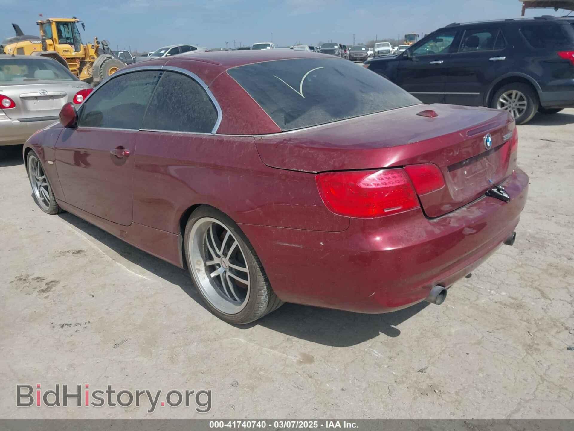 2011 BMW 335I - VIN: WBADX7C52BE261047 - Фото 3