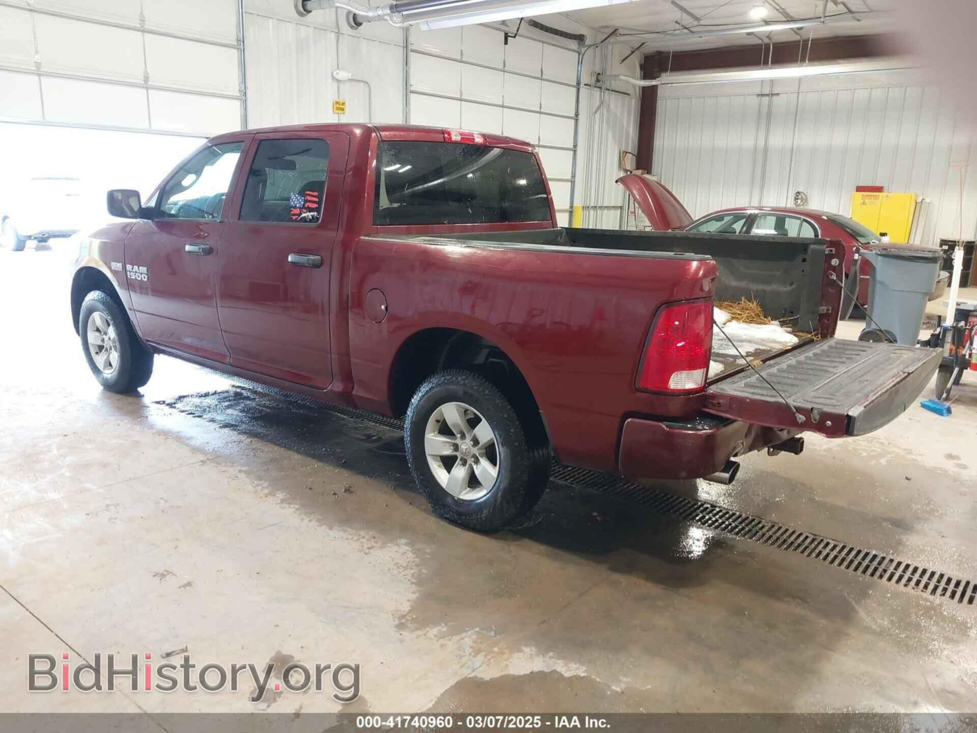2017 RAM 1500 - VIN: 3C6RR7KT1HG582766 - Фото 3