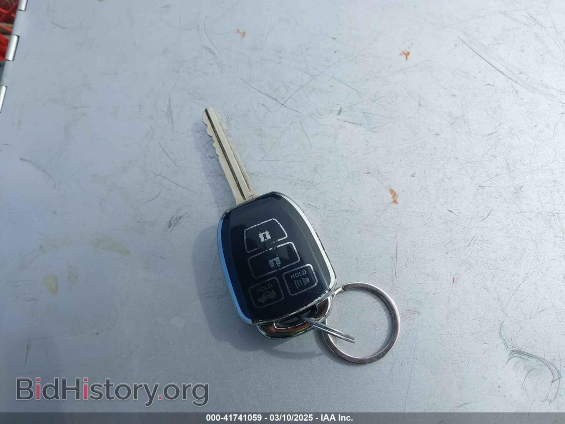 2015 TOYOTA COROLLA - VIN: 2T1BURHE3FC411764 - Фото 11
