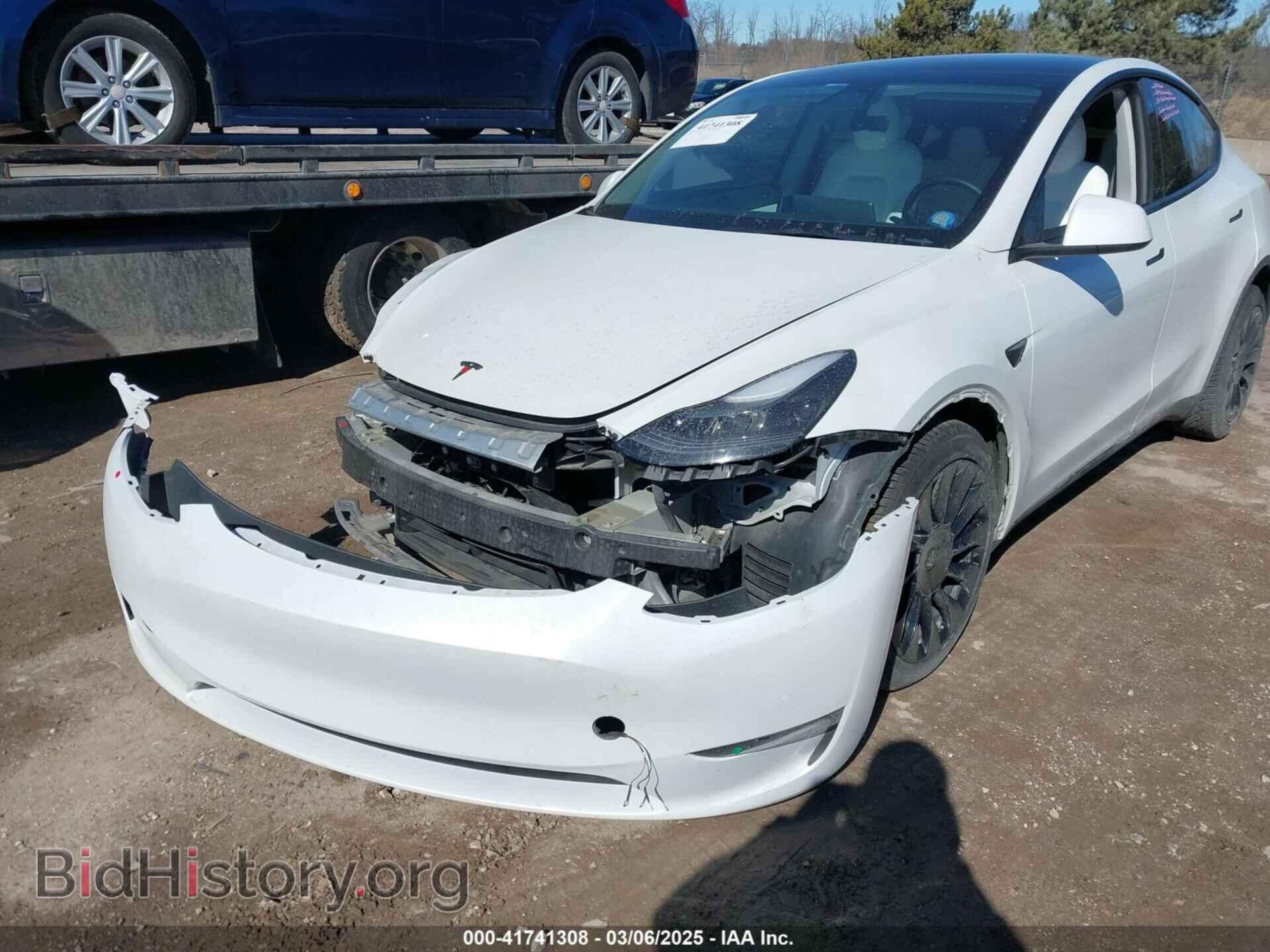 2022 TESLA MODEL Y - VIN: 7SAYGDEF2NF372096 - Фото 21
