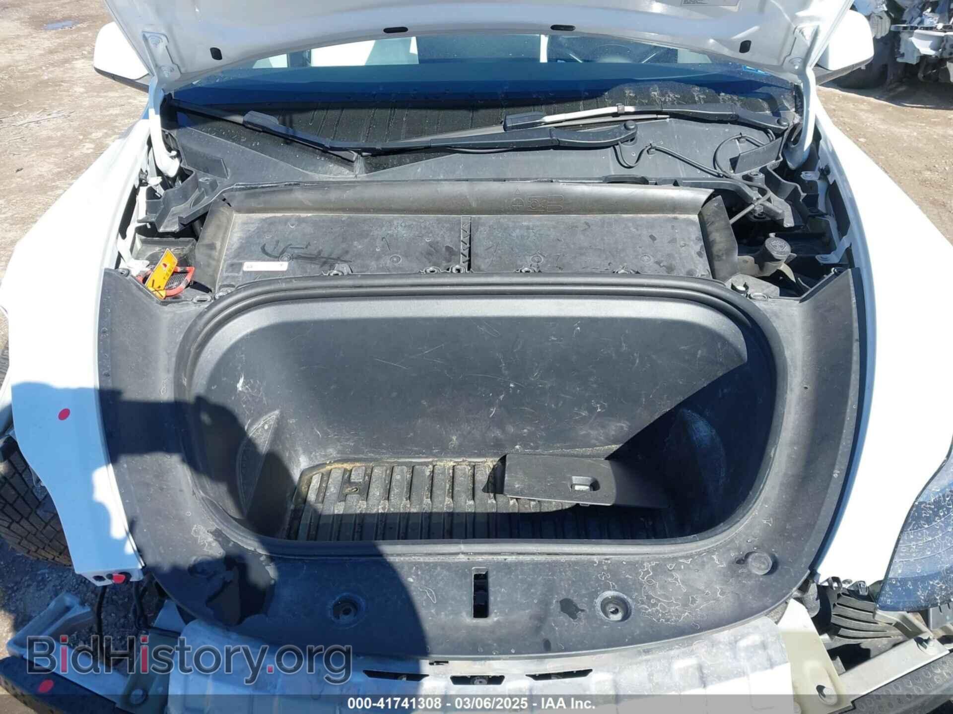 2022 TESLA MODEL Y - VIN: 7SAYGDEF2NF372096 - Фото 10