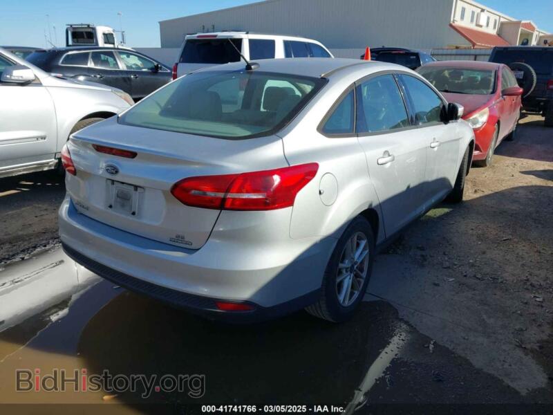 2016 Ford FOCUS (VIN 1FADP3F26GL252664) — photo 4 of 11